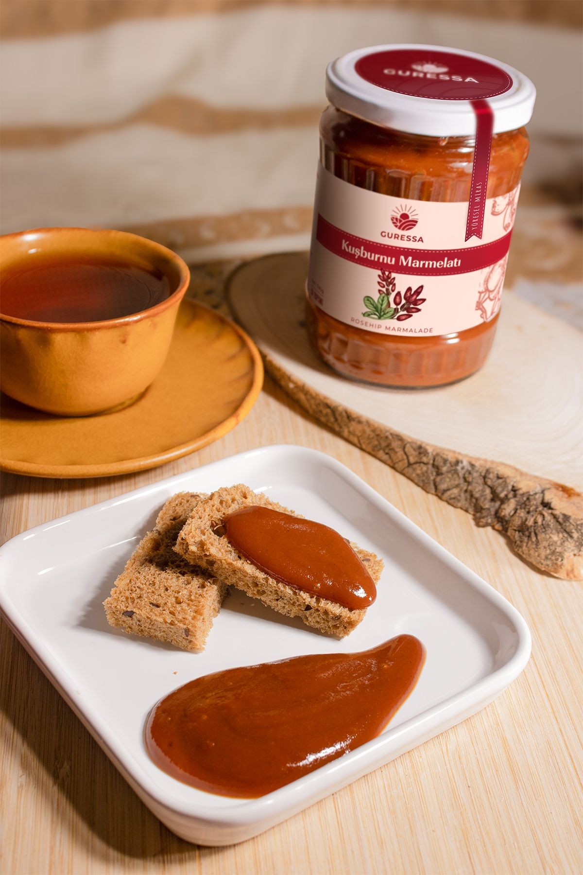Kuşburnu Marmelatı 780 Gr Doğal Ev Yapımı