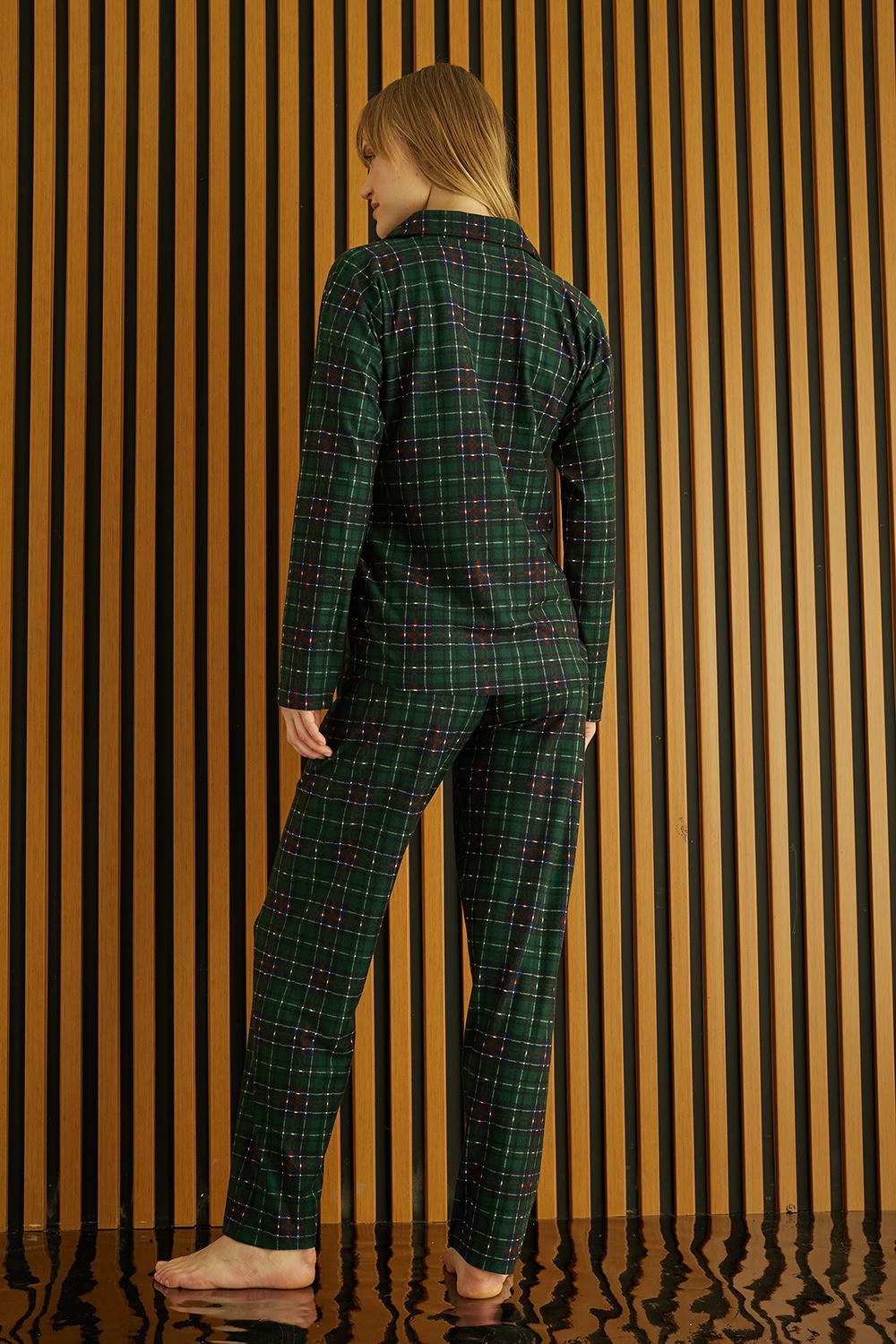 Kadın Düğmeli Uzun Kollu Süet Pijama Takımı - Temporium