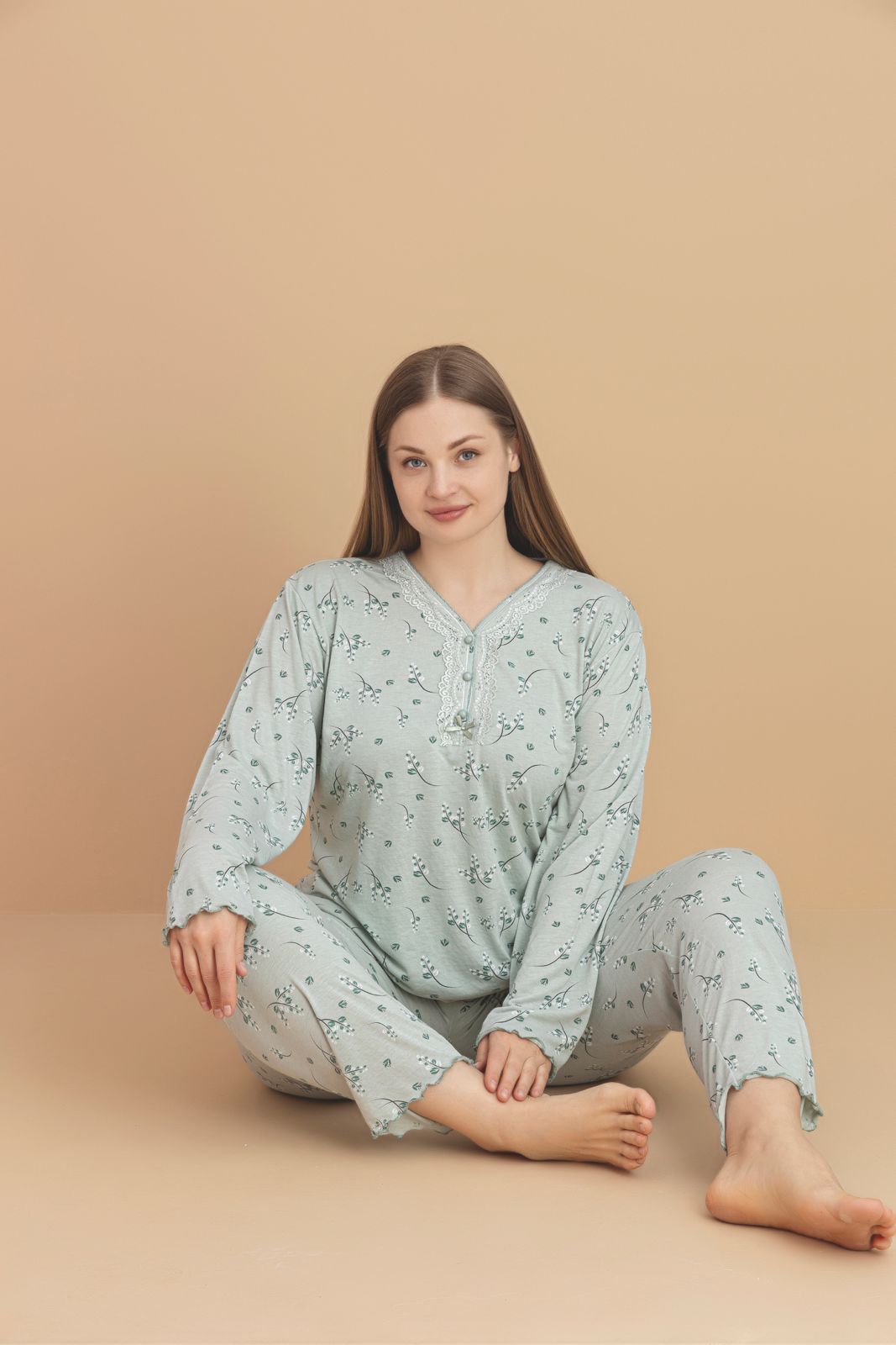 Kadın Büyük Beden Desenli Yakası Düğmeli Uzun Kollu Bambu Pijama Takımı - Yeşil