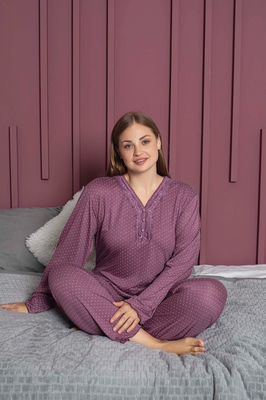Kadın Büyük Beden Desenli Yakası Düğmeli Uzun Kollu Bambu Pijama Takımı - Koyu Lila