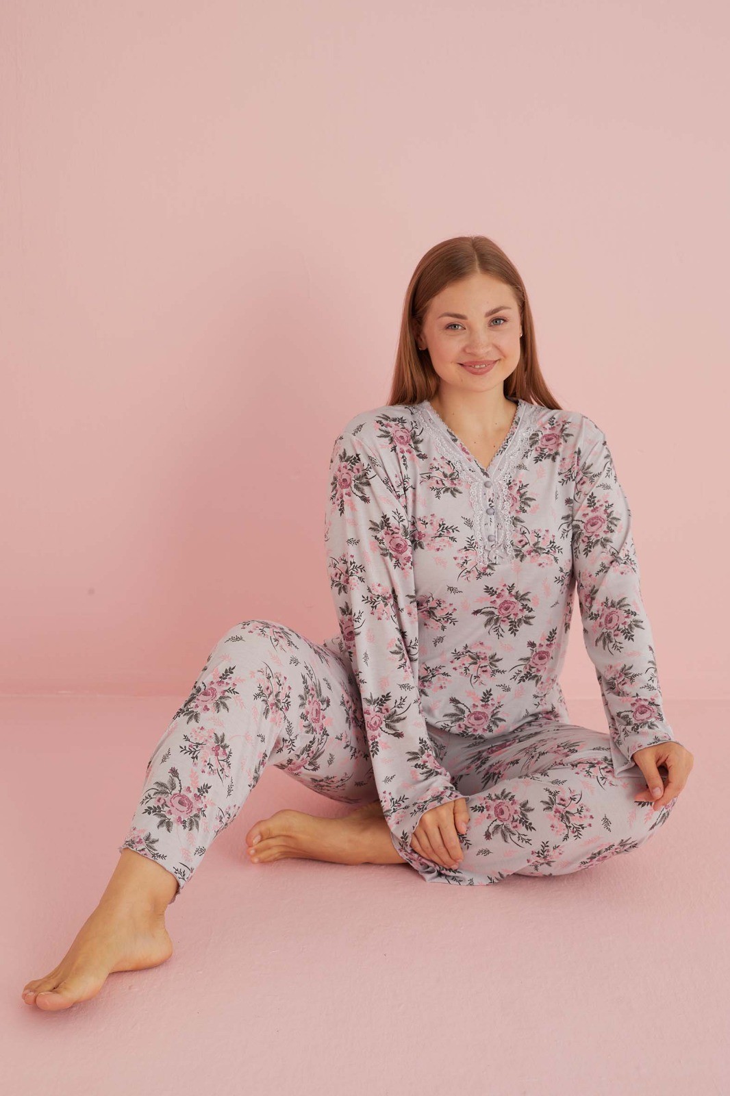 Kadın Büyük Beden Desenli Yakası Düğmeli Uzun Kollu Bambu Pijama Takımı - Açık Pudra
