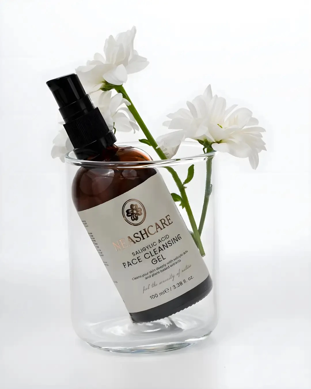 Salisilik Asit ve Niasinamid İçeren Yüz Temizleme Jeli 100 ml