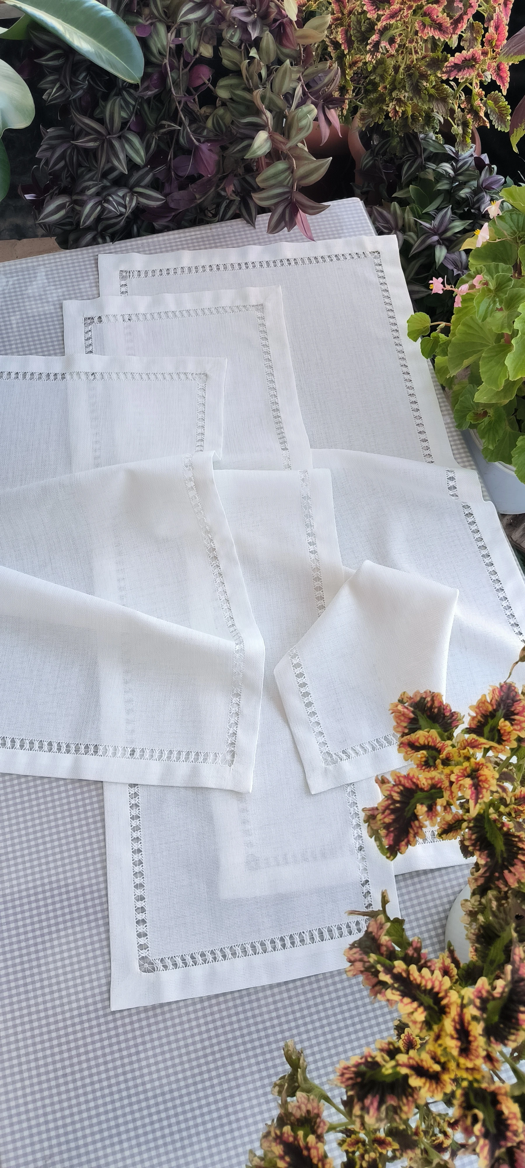 Antikalı 4 parça salon takımı/ El emeği Ajur/ kırık beyaz 