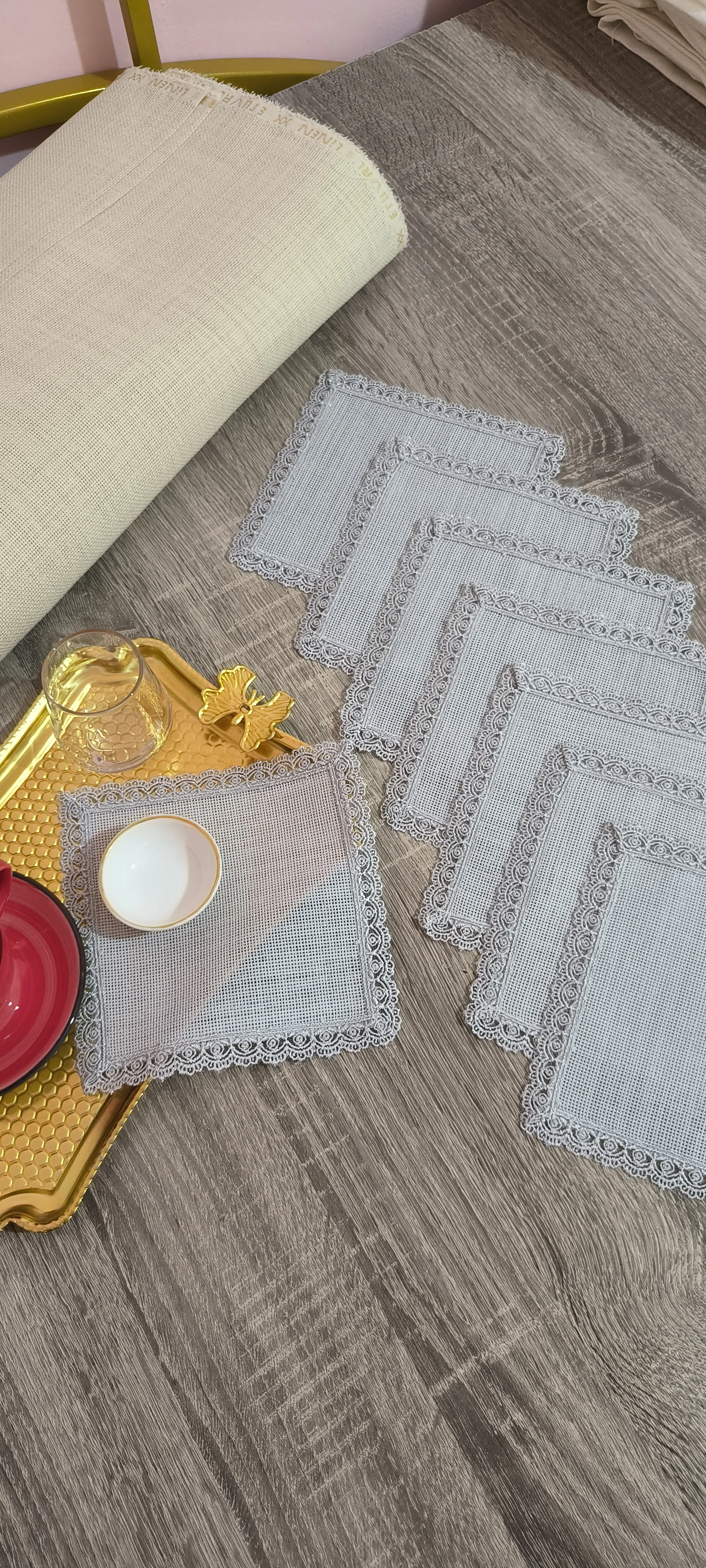 1 adet sunum peçetesi/  gri güpürlü işlenebilir 