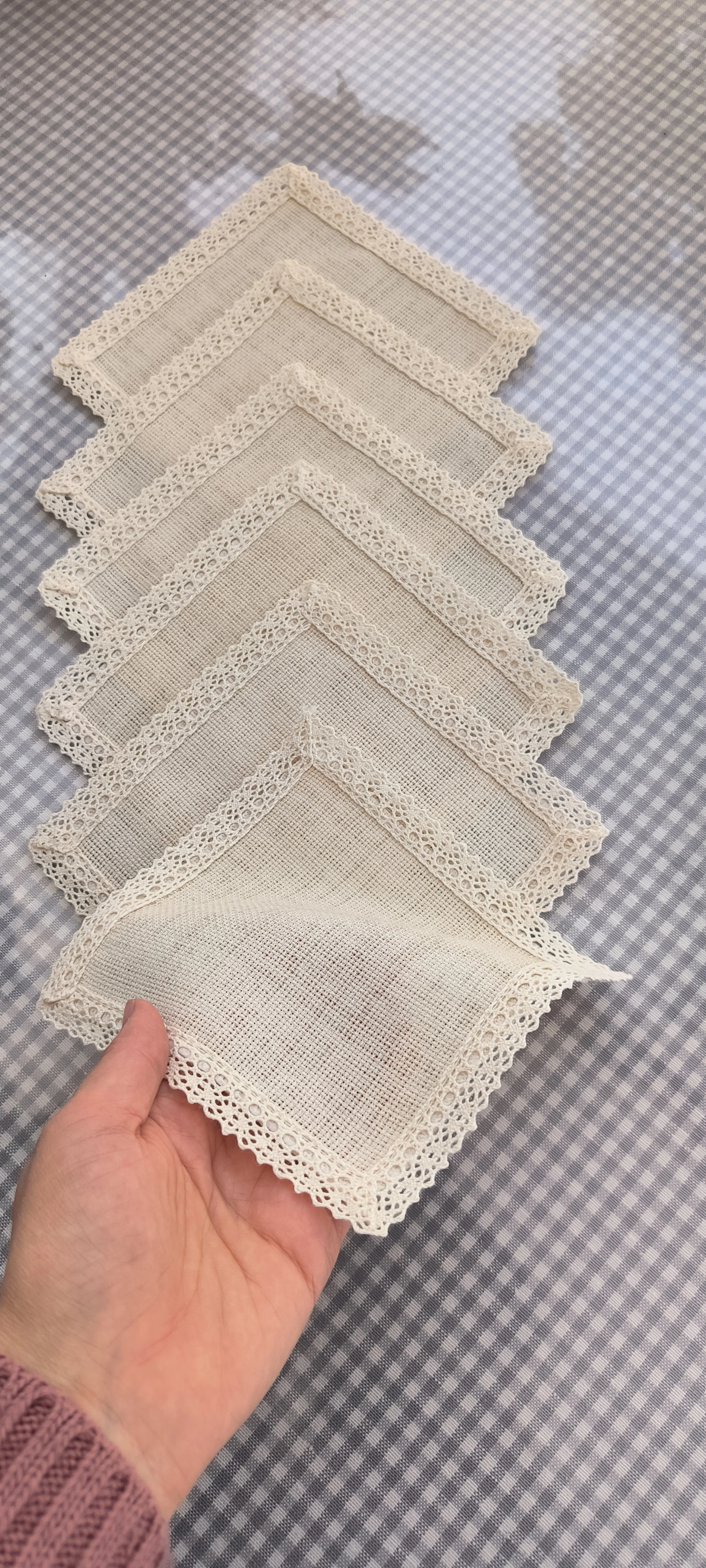 1 adet sunum peçetesi / güpürlü bej işlenebilir 