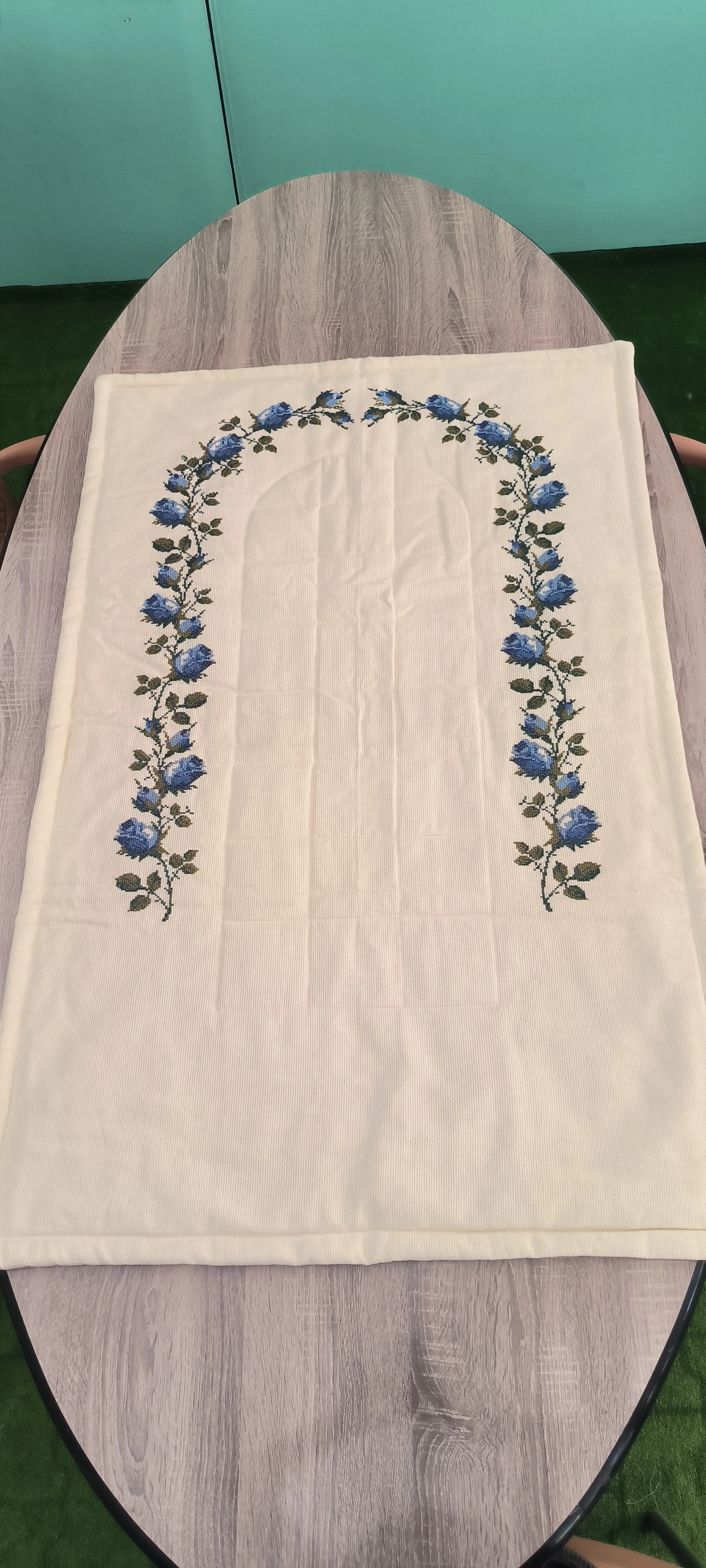 Kanaviçe işleme seccade / Mavi Goncagül modeli 