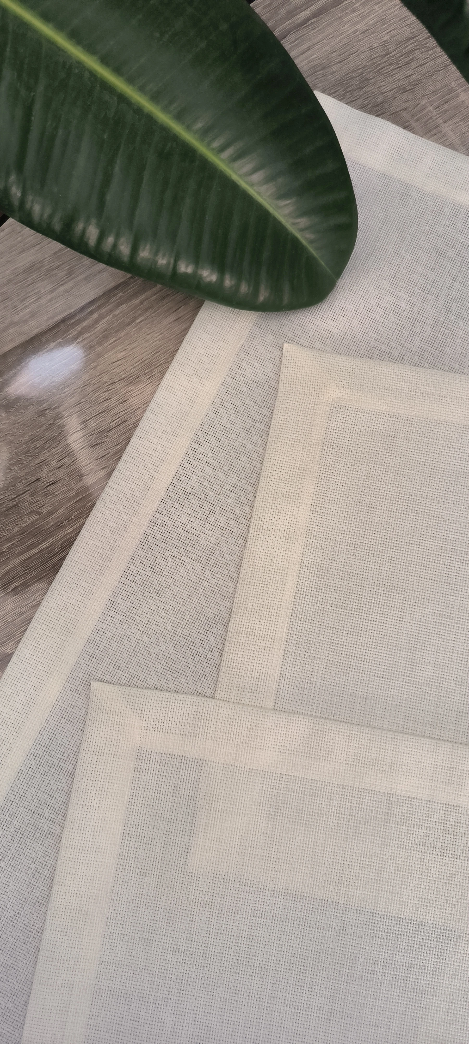 Yatak odası takımı işlenebilir / krem düz dikim 