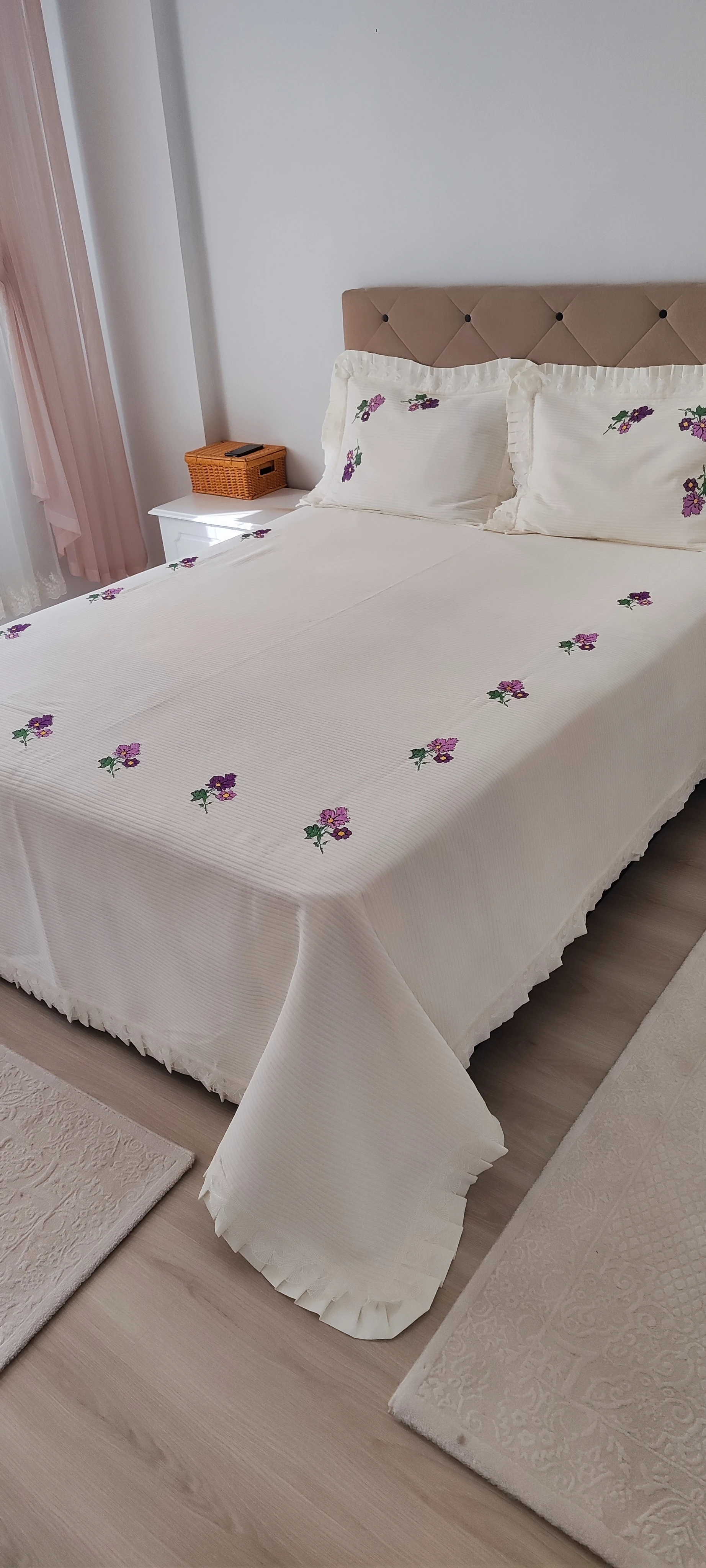 Pike takımı / Kanaviçe motif nakışlı/ 3 parça 