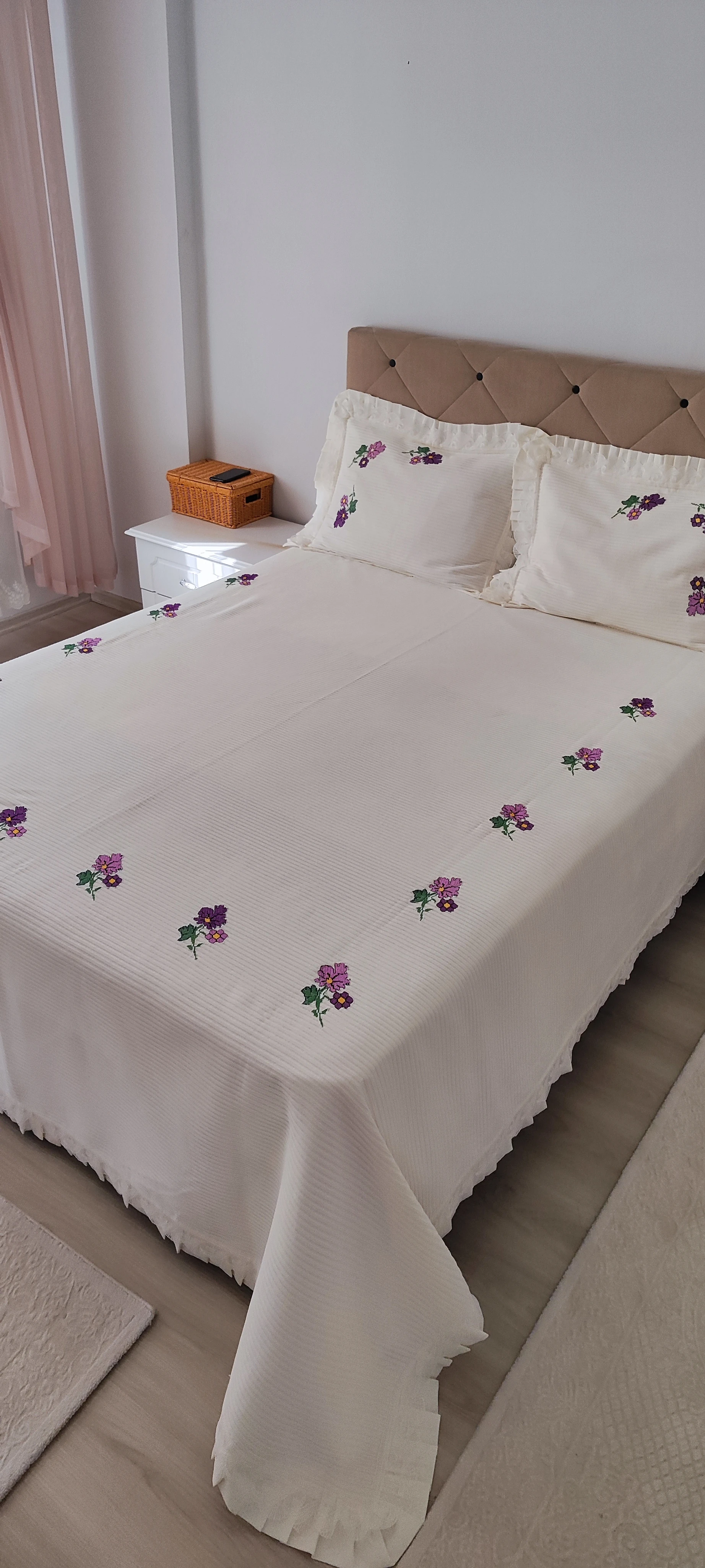 Pike takımı / Kanaviçe motif nakışlı/ 3 parça 