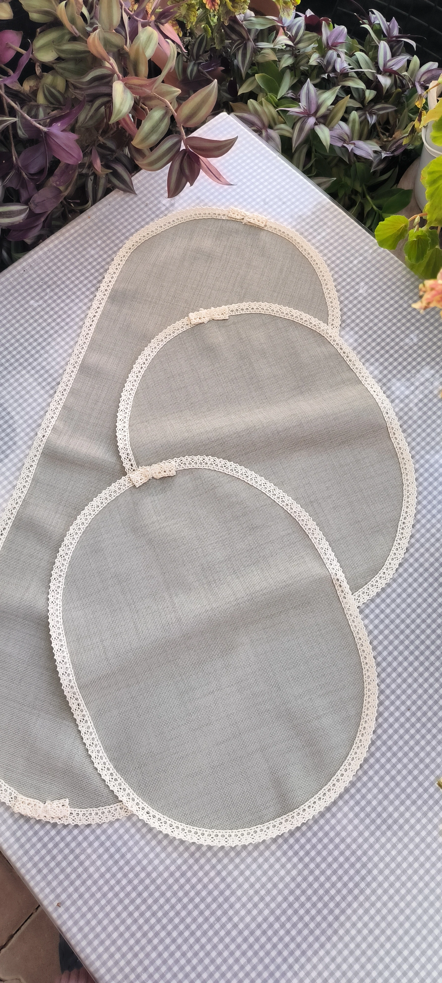 Taş rengi işlenebilir yatak odası takımı 