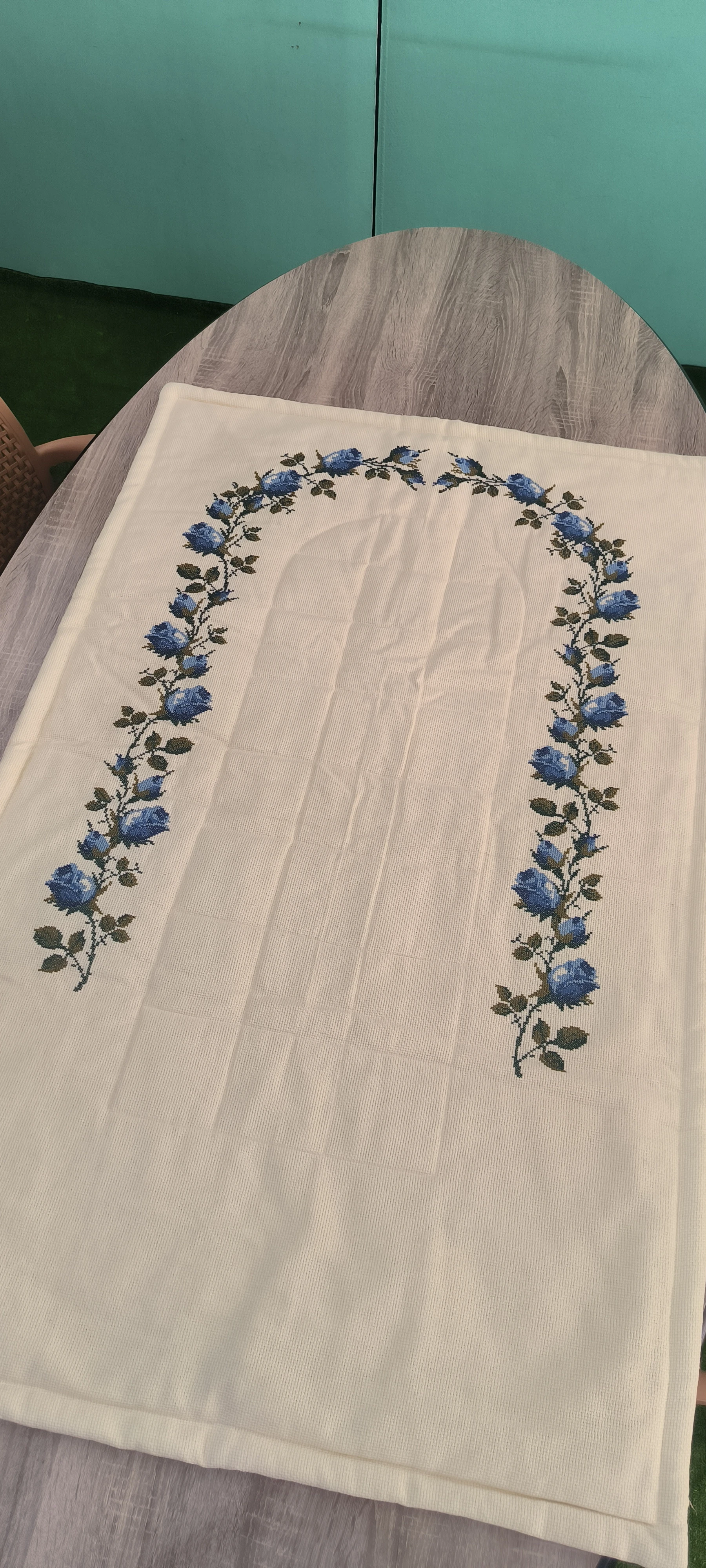 Kanaviçe işleme seccade / Mavi Goncagül modeli 