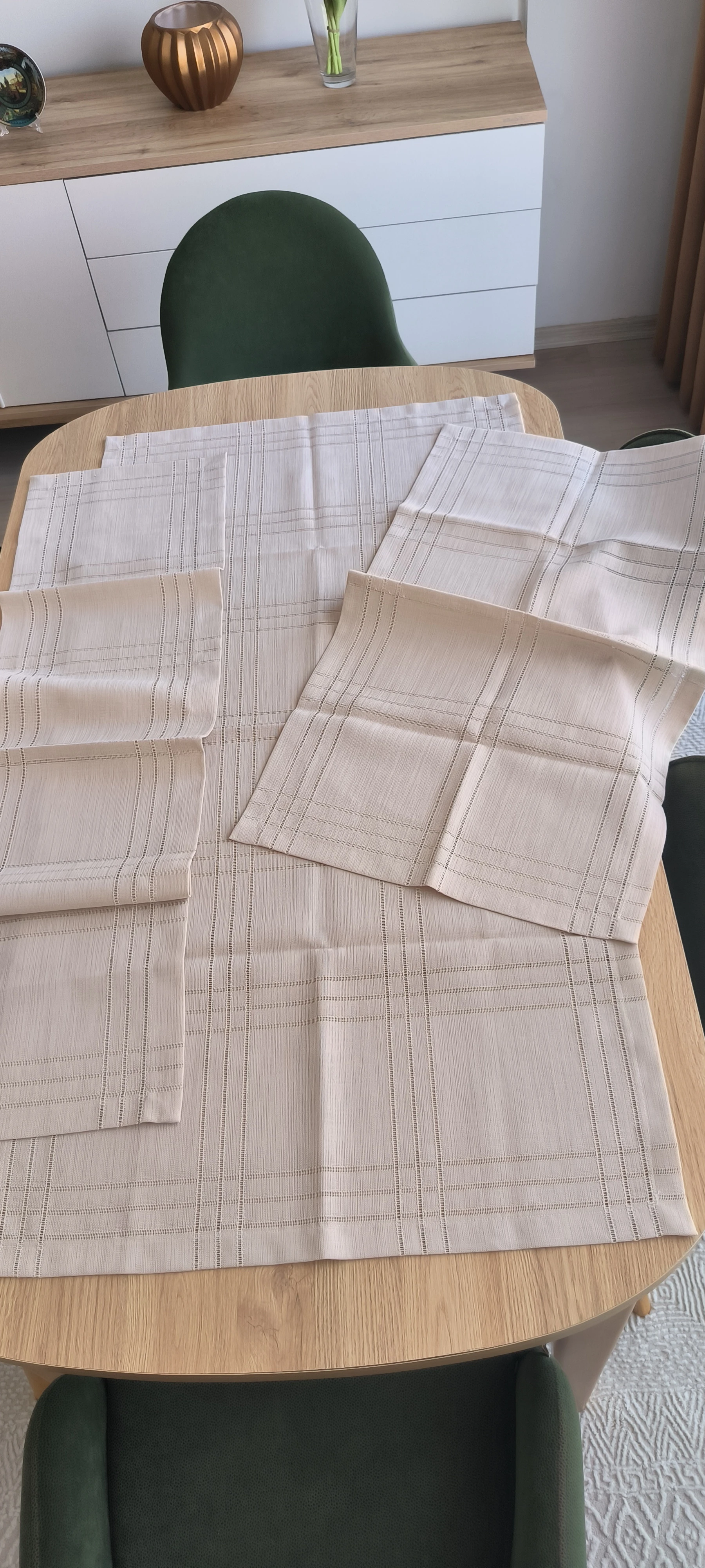 Botanik keten salon takımı  / Kendinden nakışlı bej 