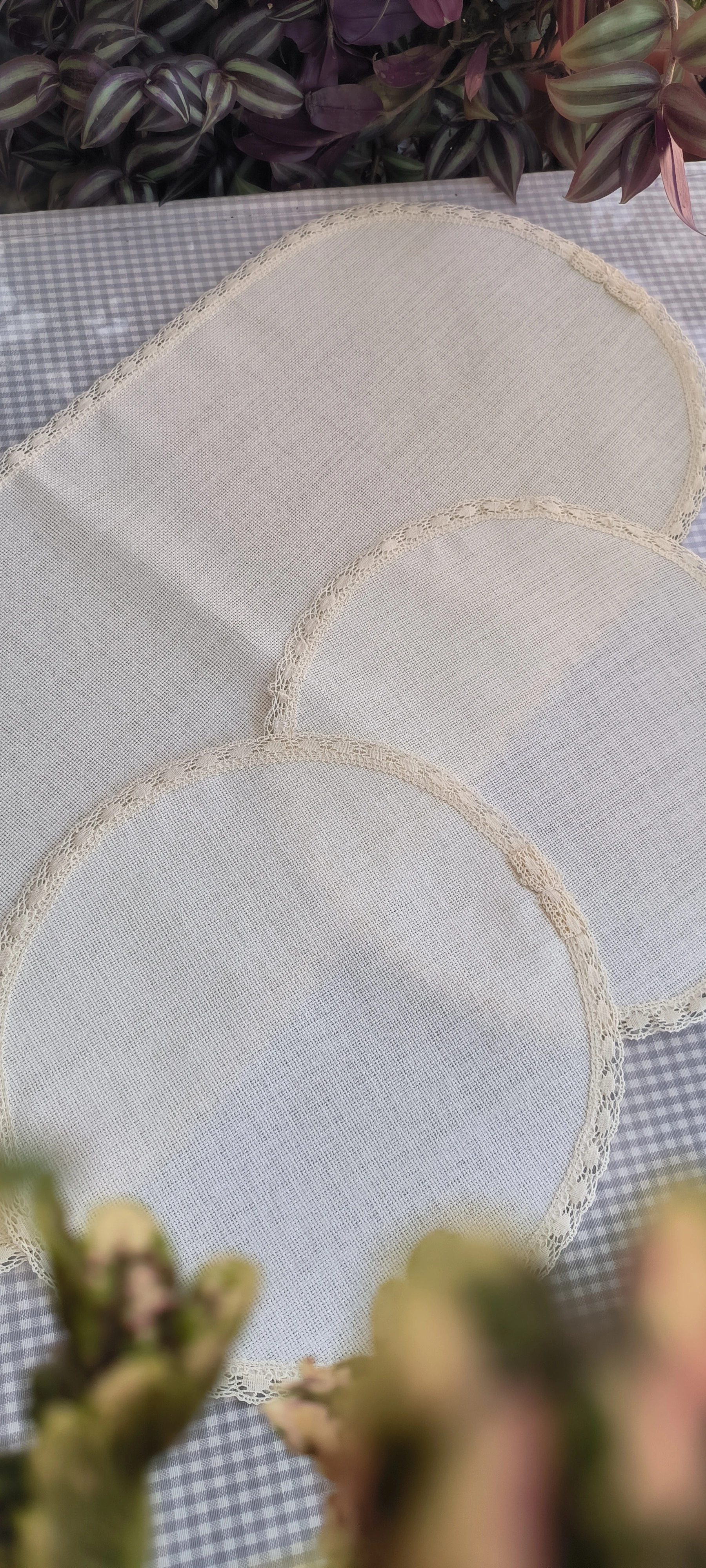 Yatak odası takımı işlenebilir/ krem güpürlü 