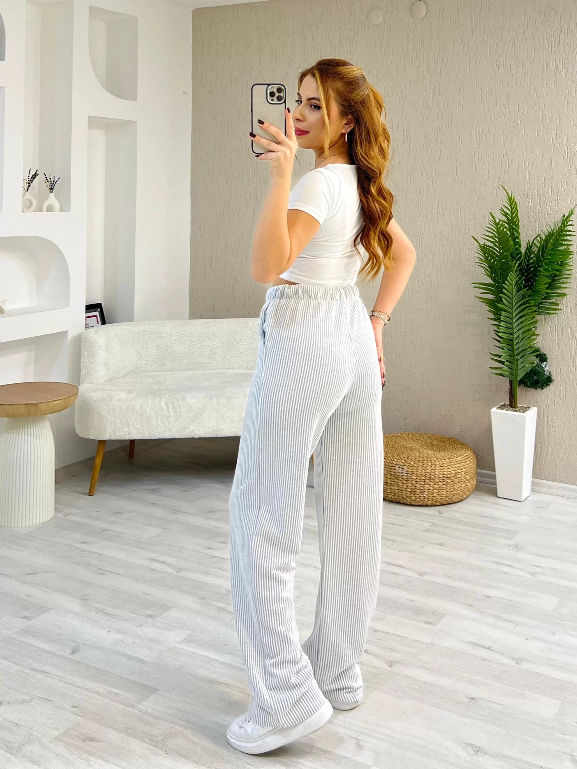 Stradivarius Çizgili Pantolon Gri