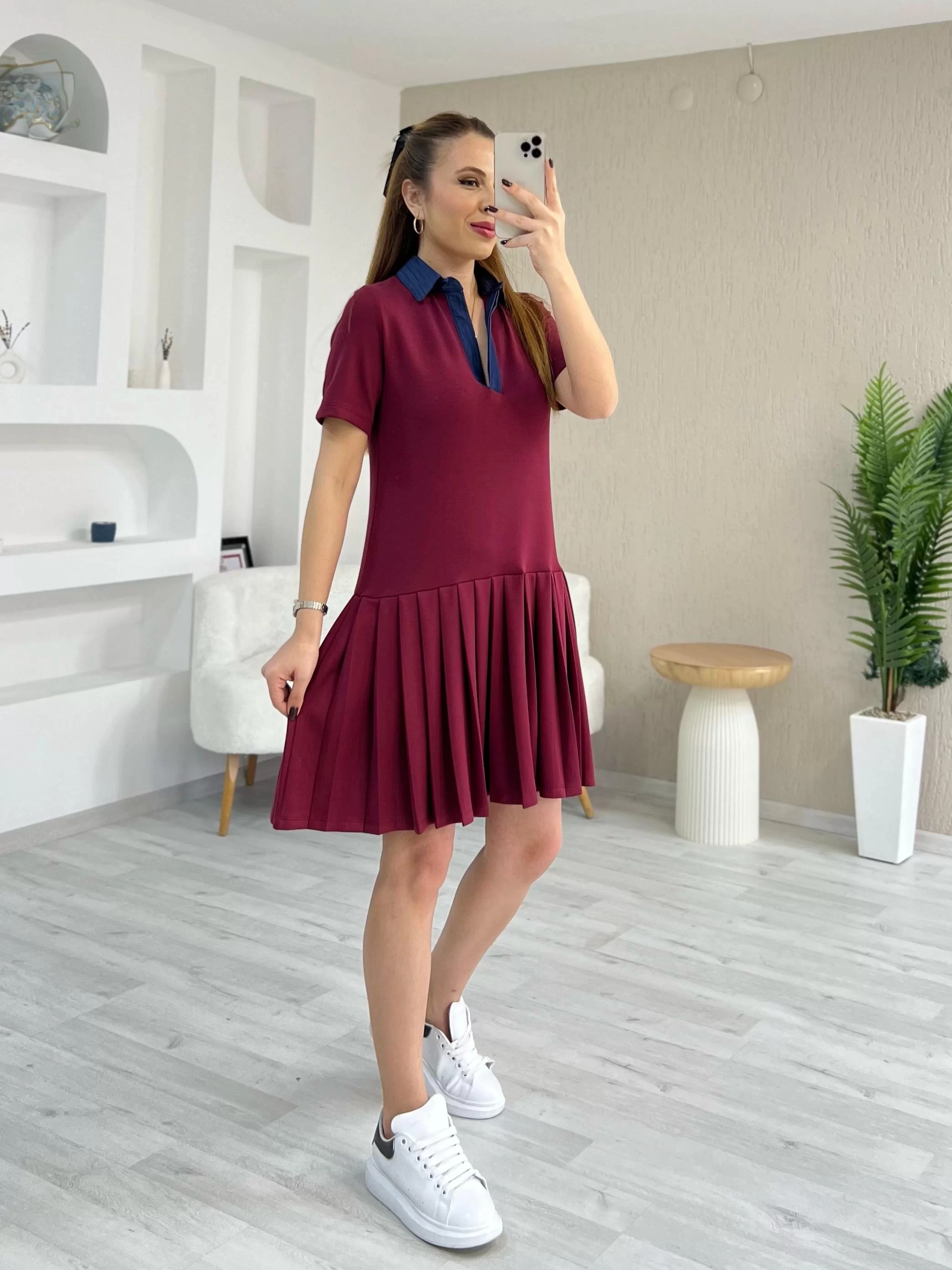 Pileli Polo Yaka Elbise Bordo