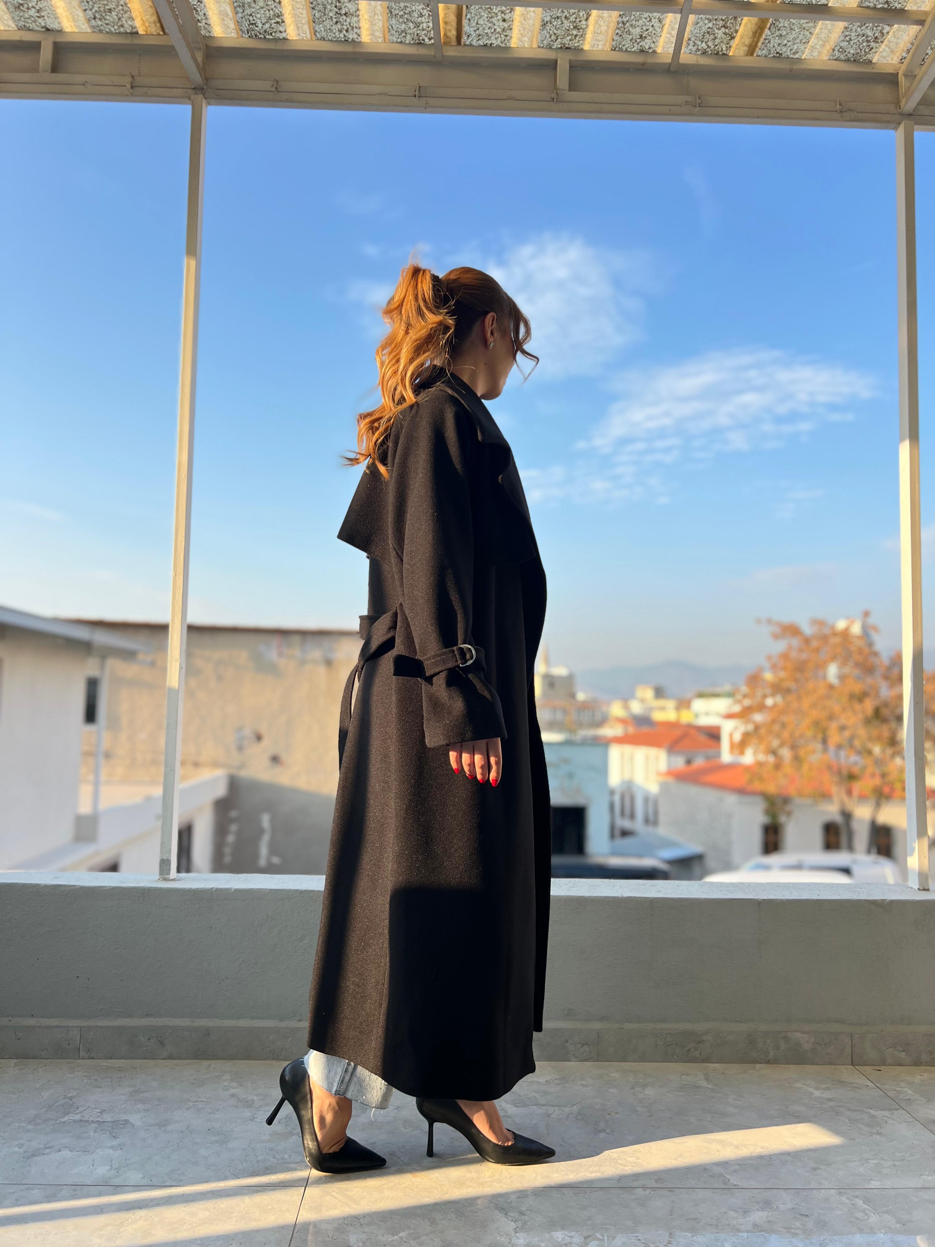 Rüzgarlıklı Uzun Kaşe Kaban