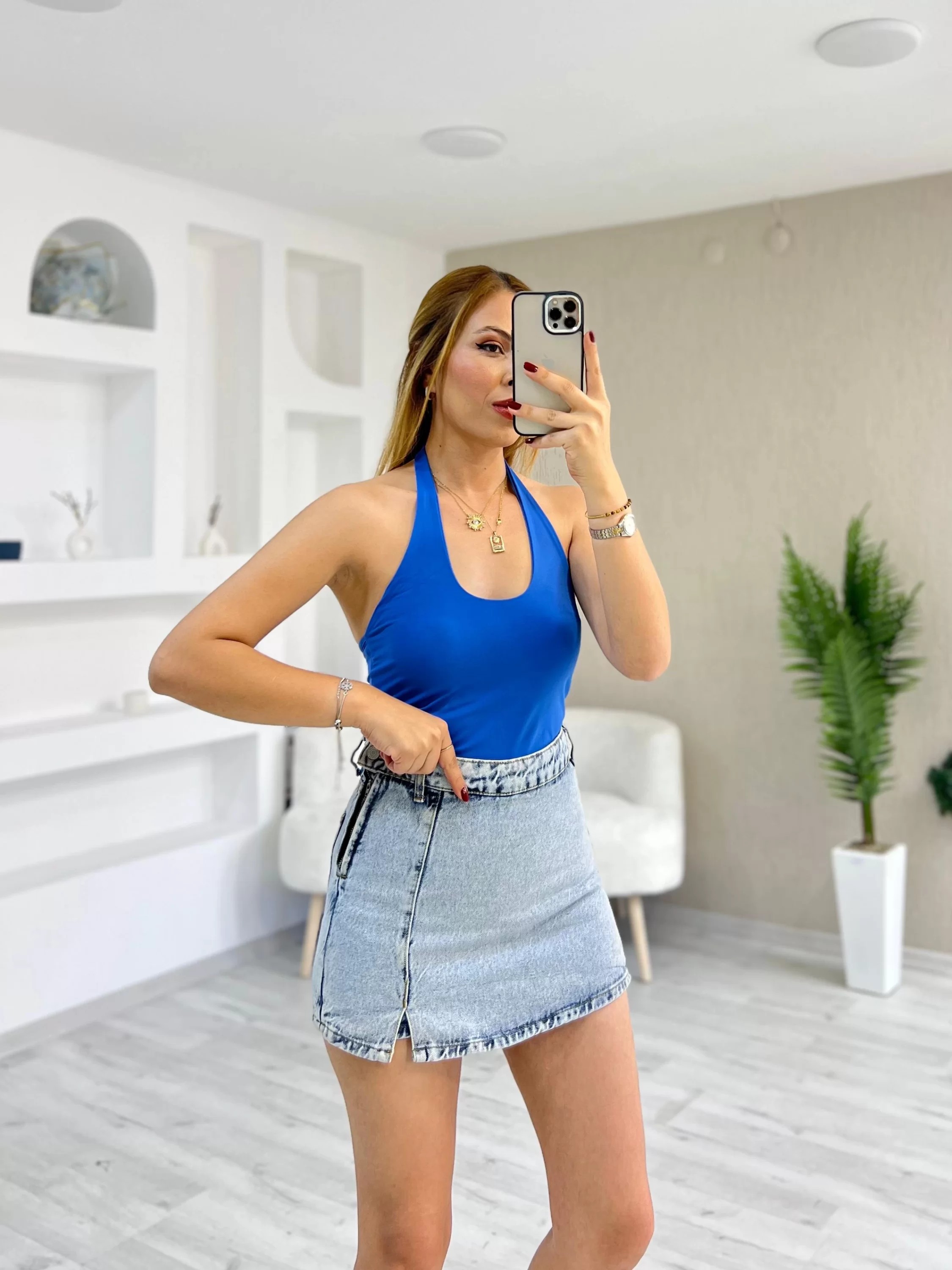 Boyundan Geçmeli Sandy Kumaş Bluz Saks Mavi