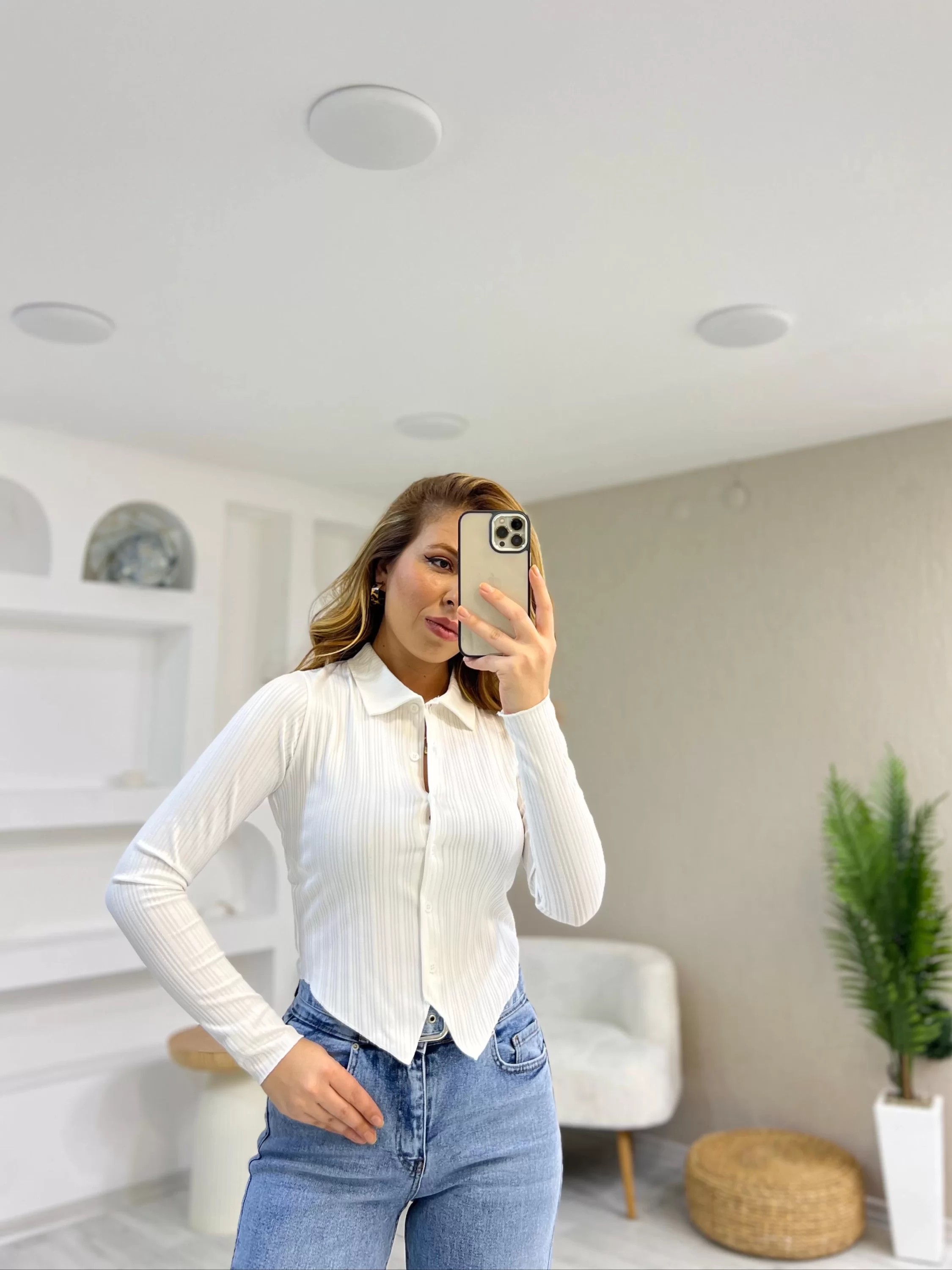 Yakalı Beyaz Crop Gömlek