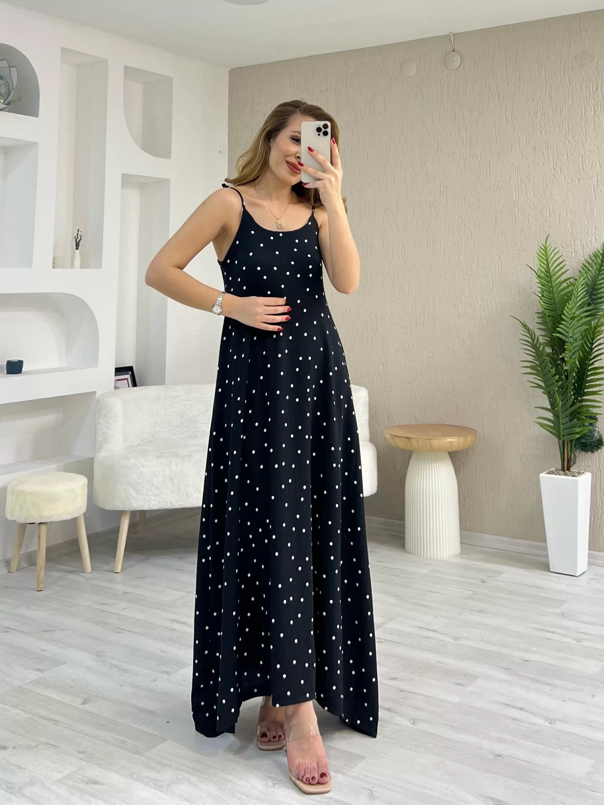 Desenli Askılı Maxi Boy Elbise Puantiyeli