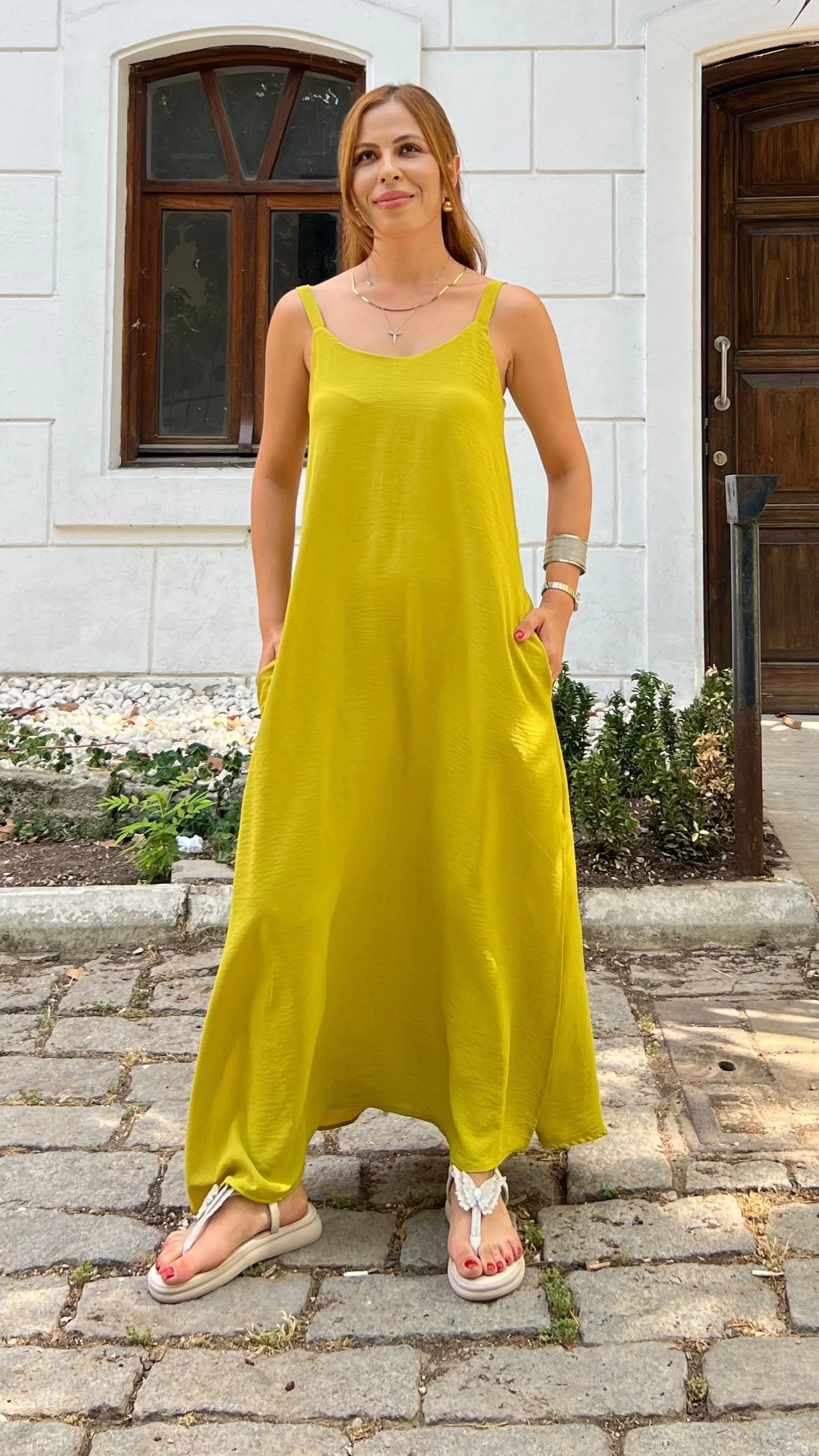 İp Askılı Yırtmaçlı Ayrobin Elbise Olive