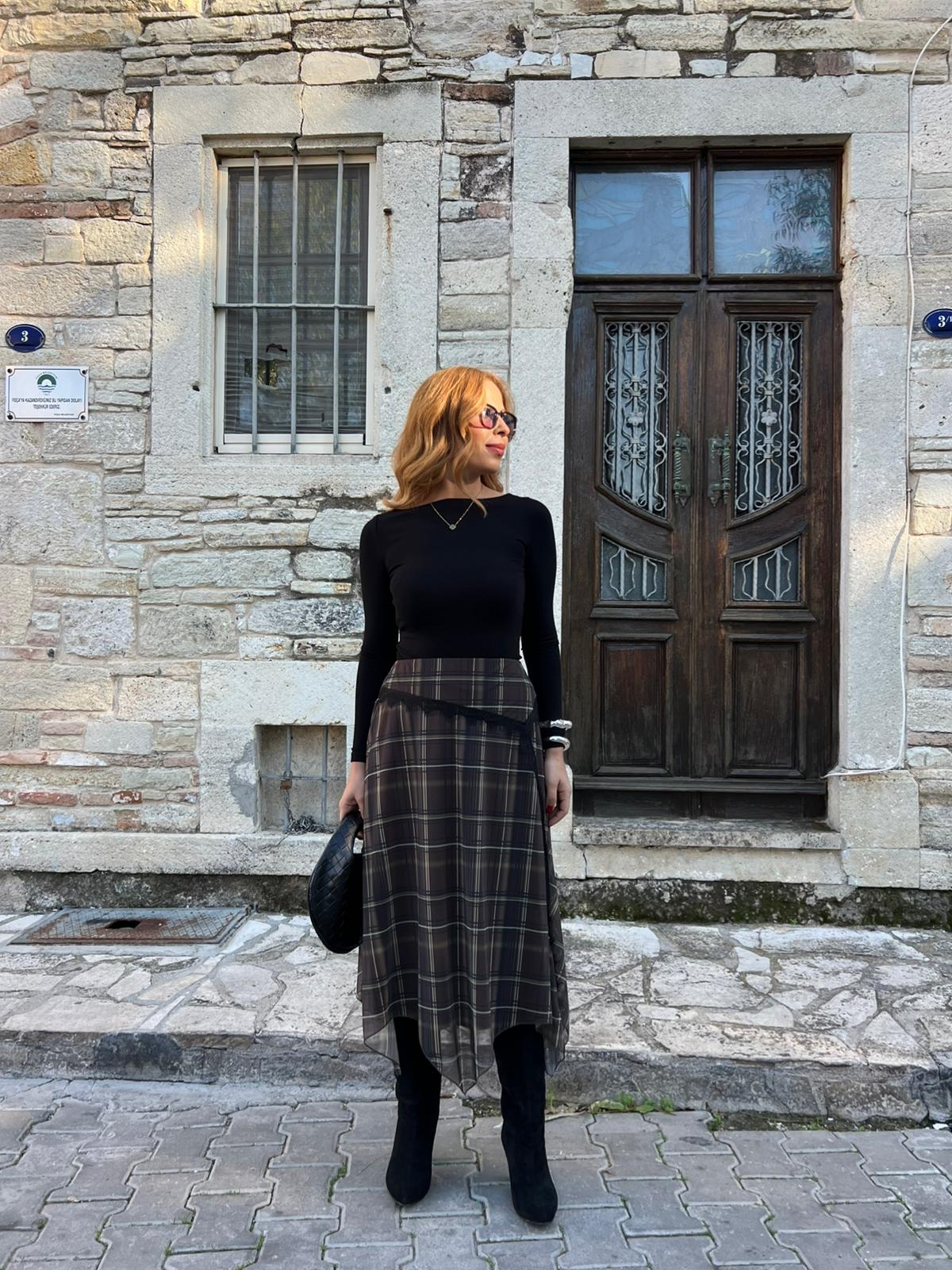 Ekose Dantel Kemerli Etek