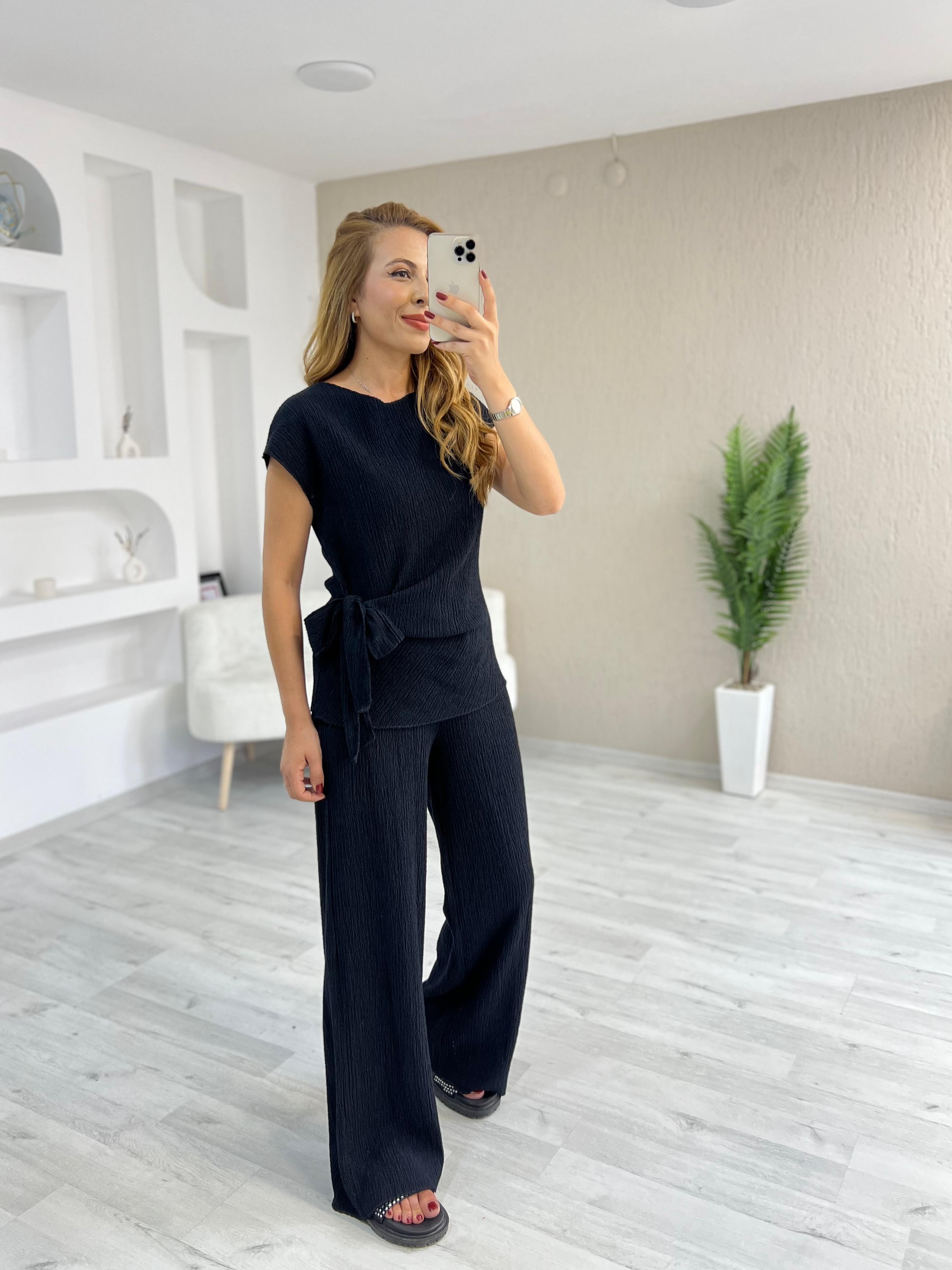 Bağlama Detaylı Krinkıl Kumaş Bluz Pantolon Takım Siyah