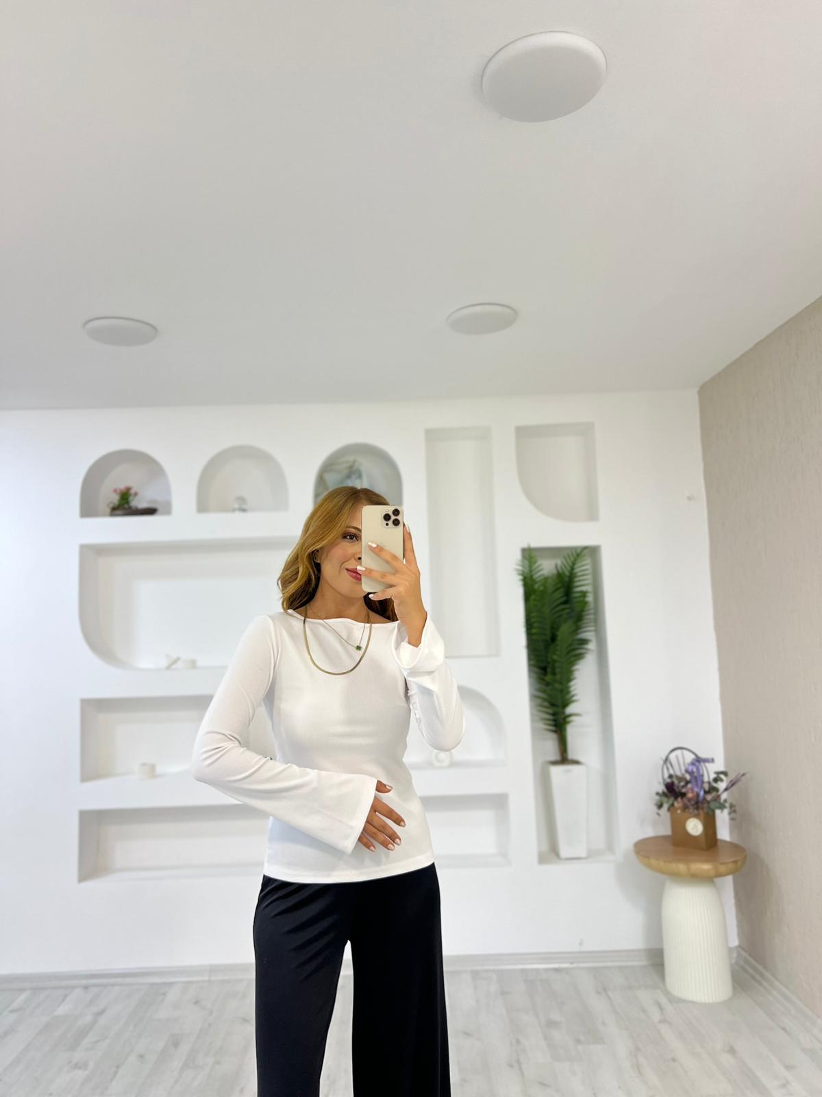 Kaşkorse İspanyol Bluz