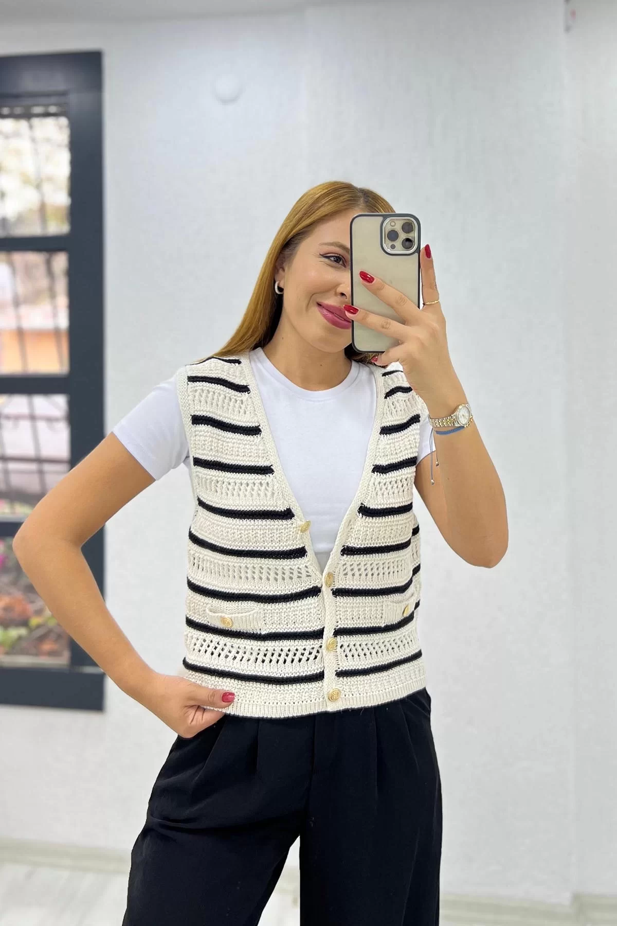 Siyah Çizgili Süveter Yelek Siyah Çizgili