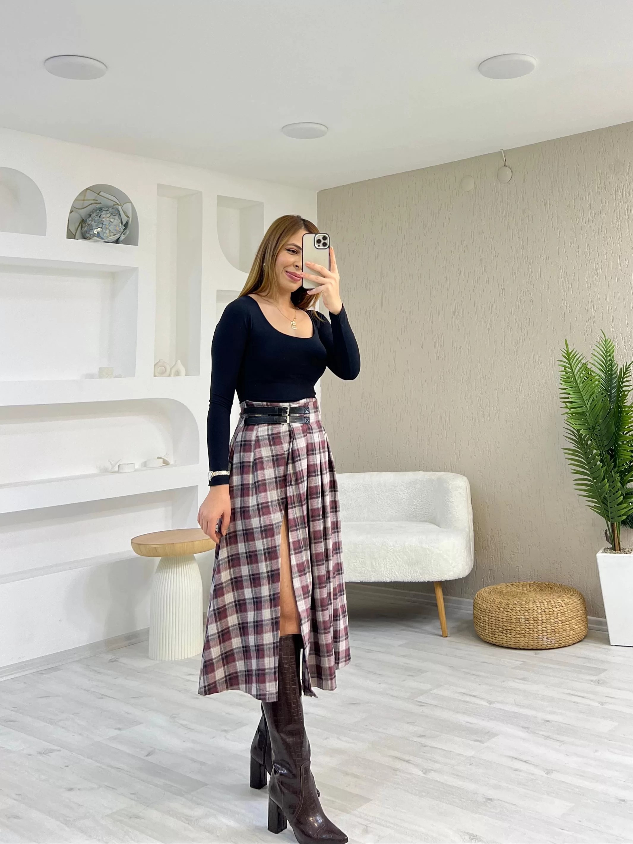 Kemer Detaylı Ekose Etek