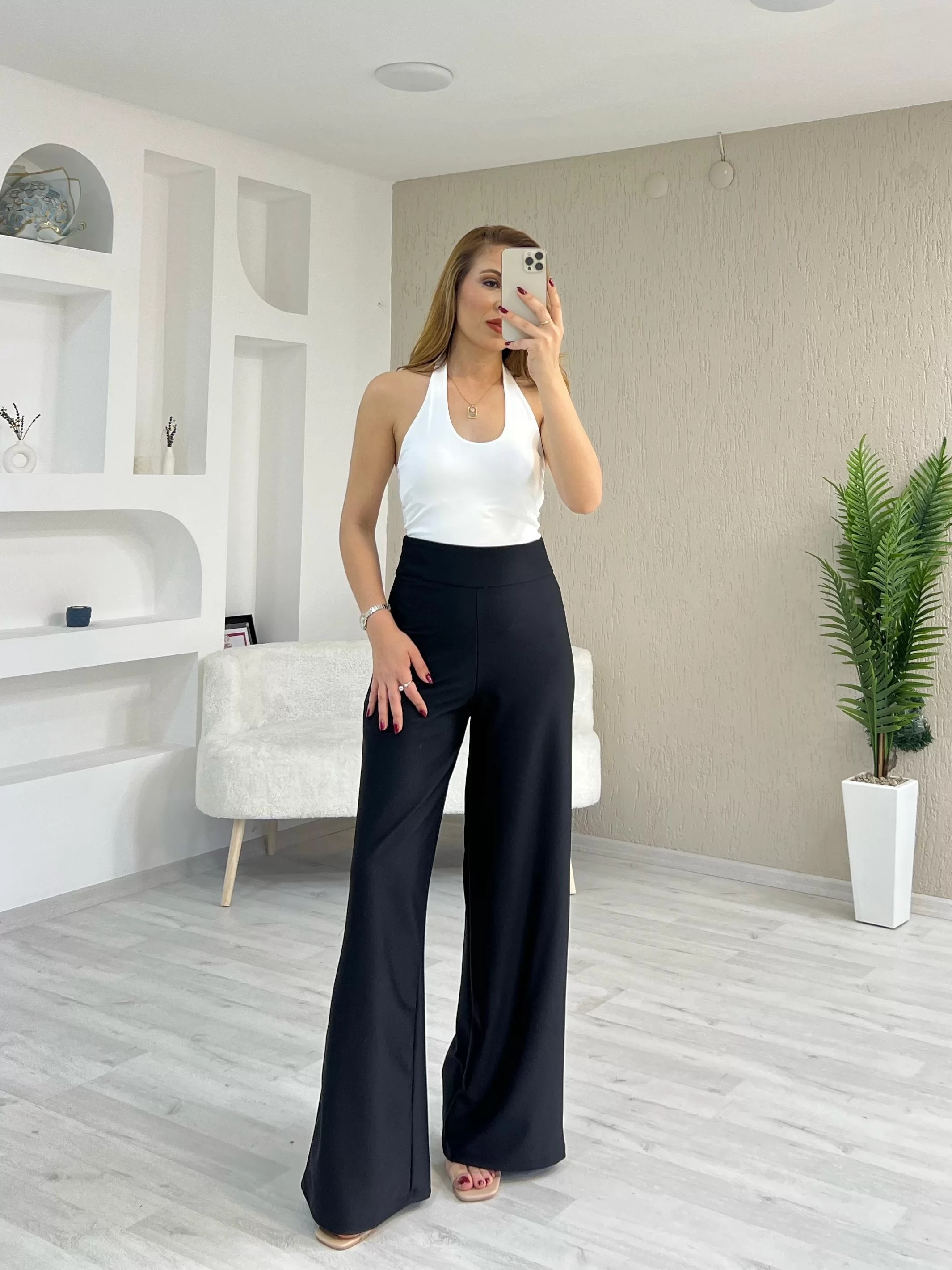 Bel Korsajlı Bol Paça Pantolon Siyah
