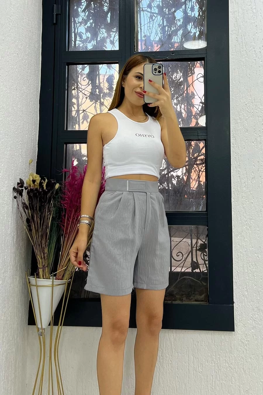 Keten Cırt Detay Şehir Boy Şort Gri