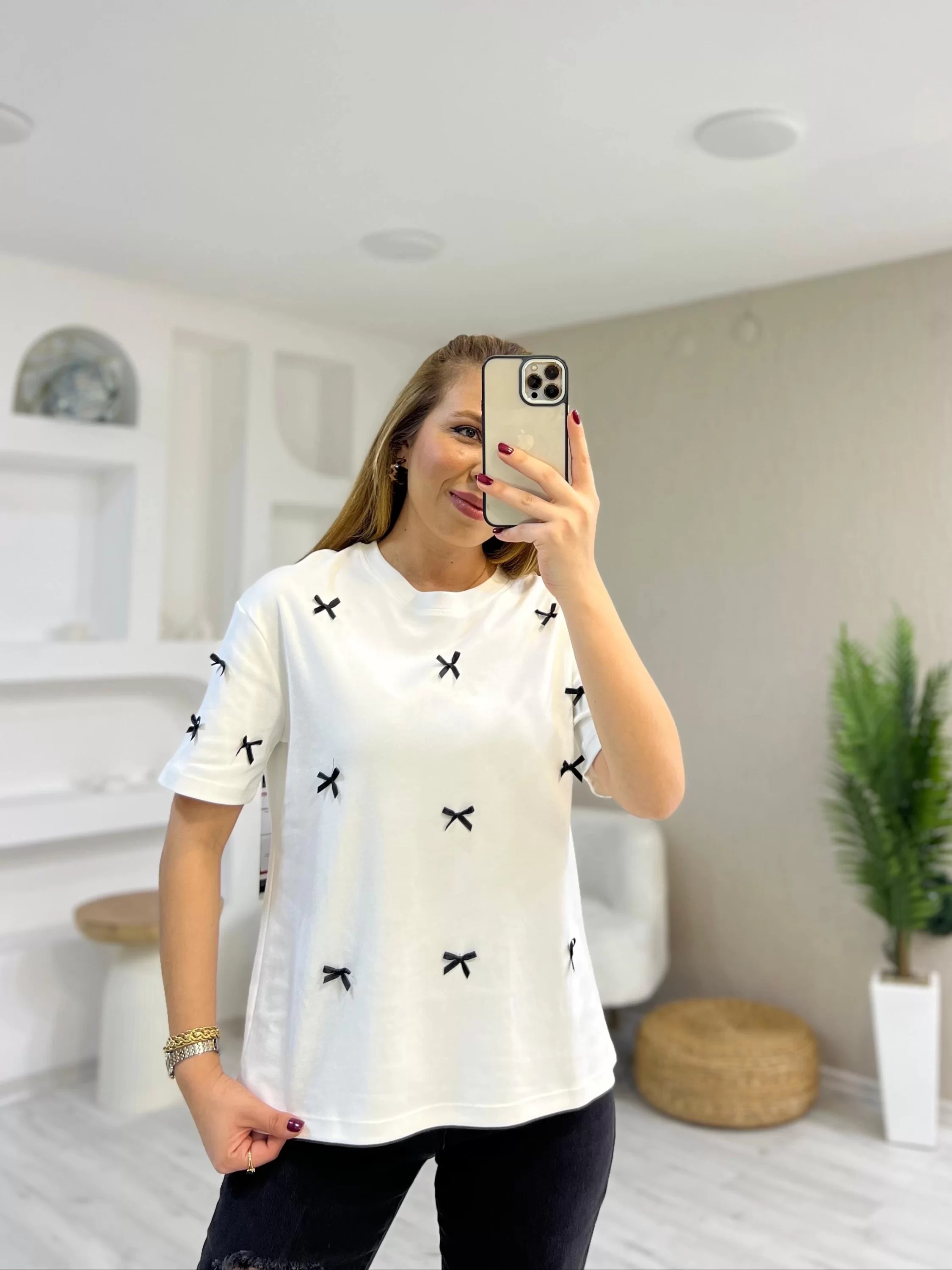 Kurdela Baskılı Beyaz Tshirt