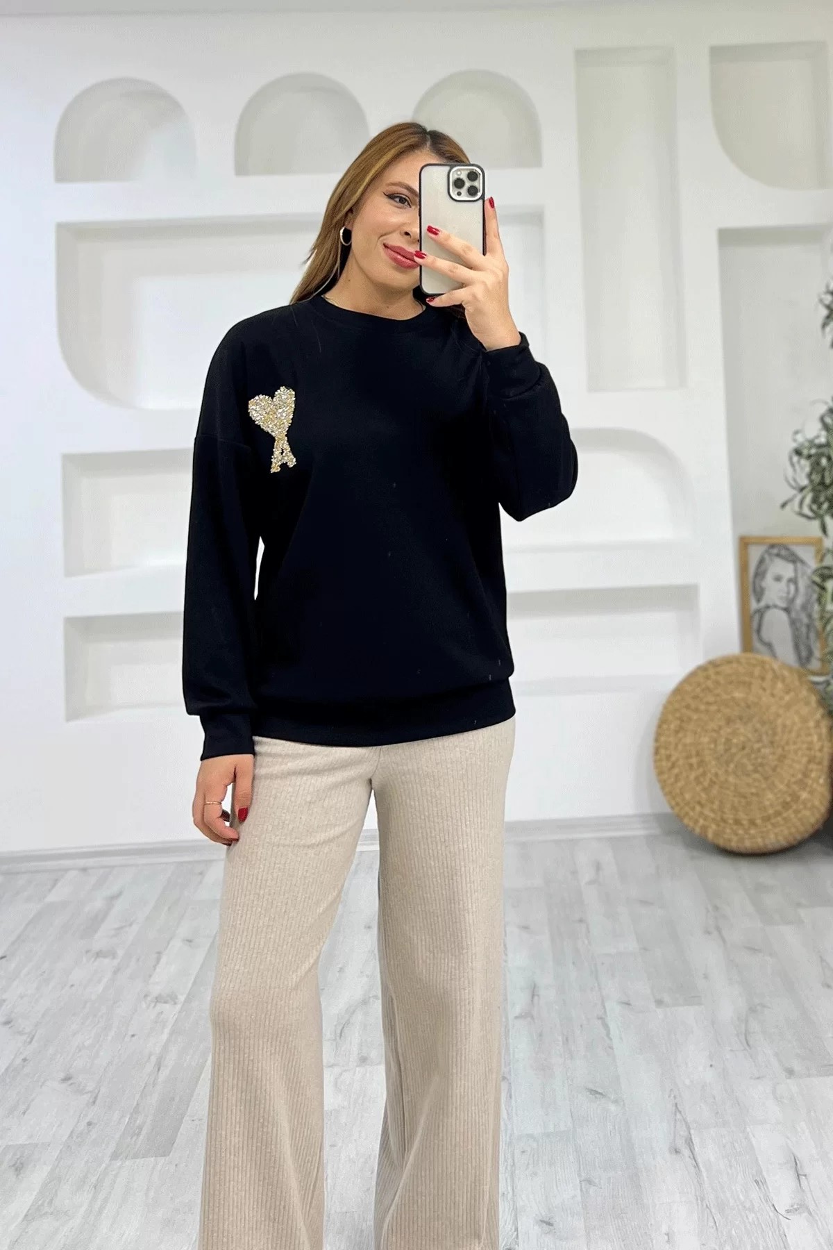 Kalp desenli Siyah Sweat