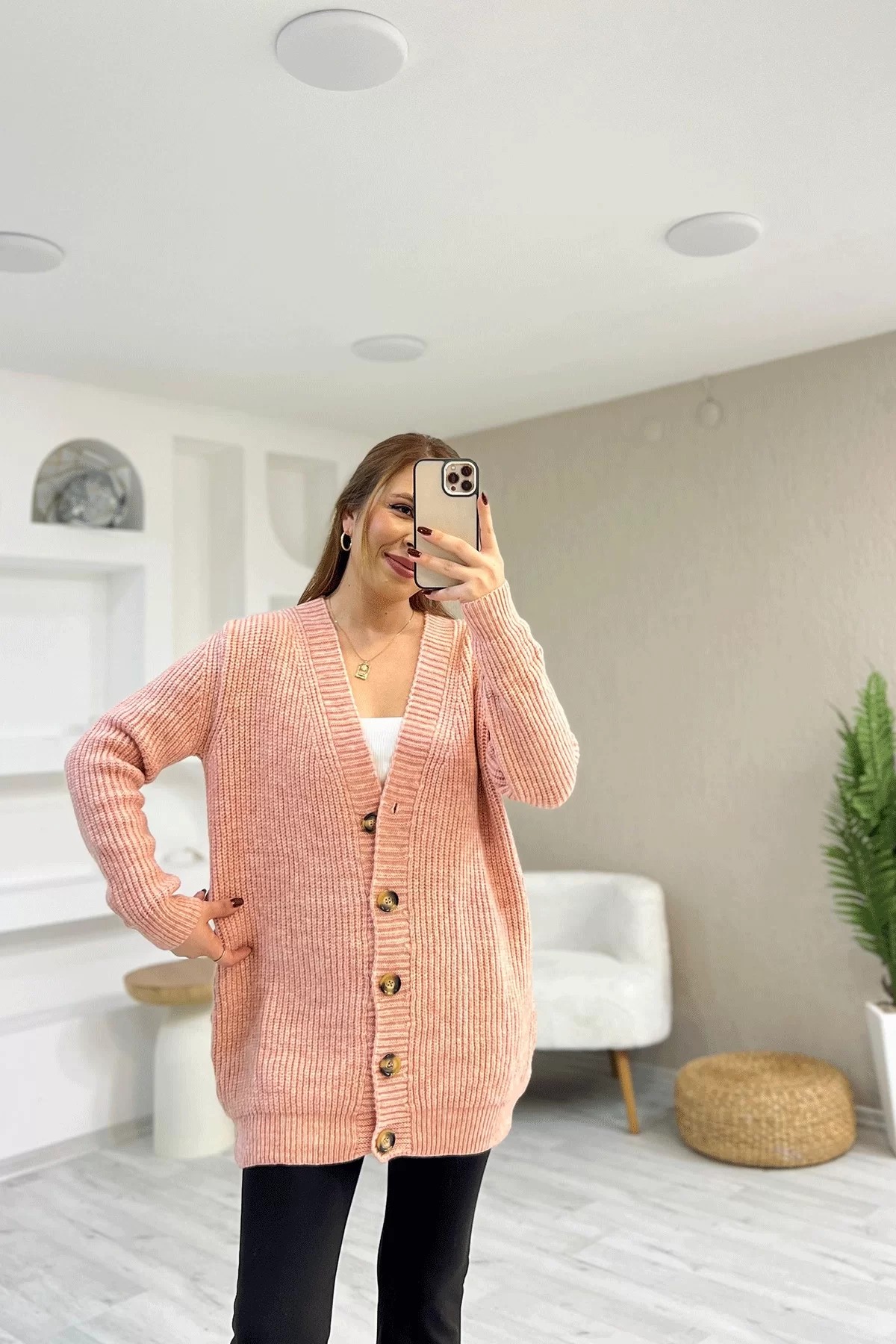 Selanik Örgü Düğmeli Pembe Hırka