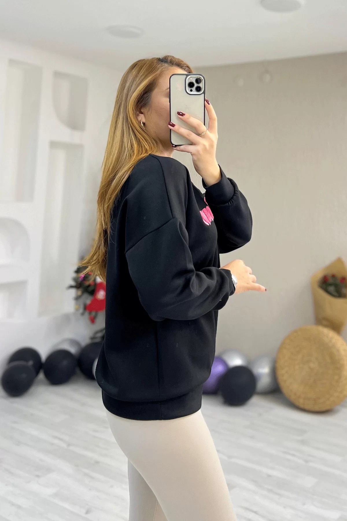 Miu Nakışlı Siyah Sweatshirt