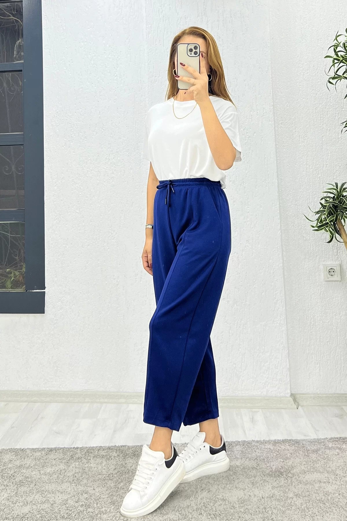 Beli Lastikli Çımalı Lacivert Pantolon