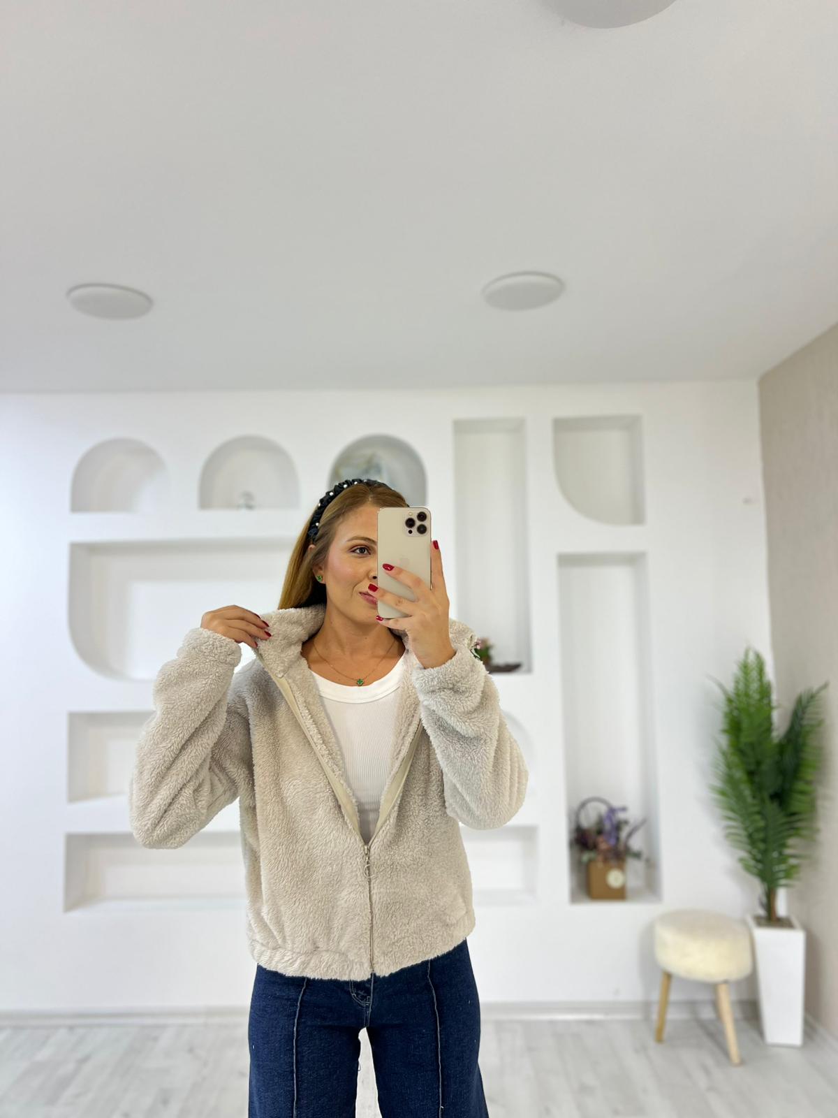 Yakalı Peluş - Taş