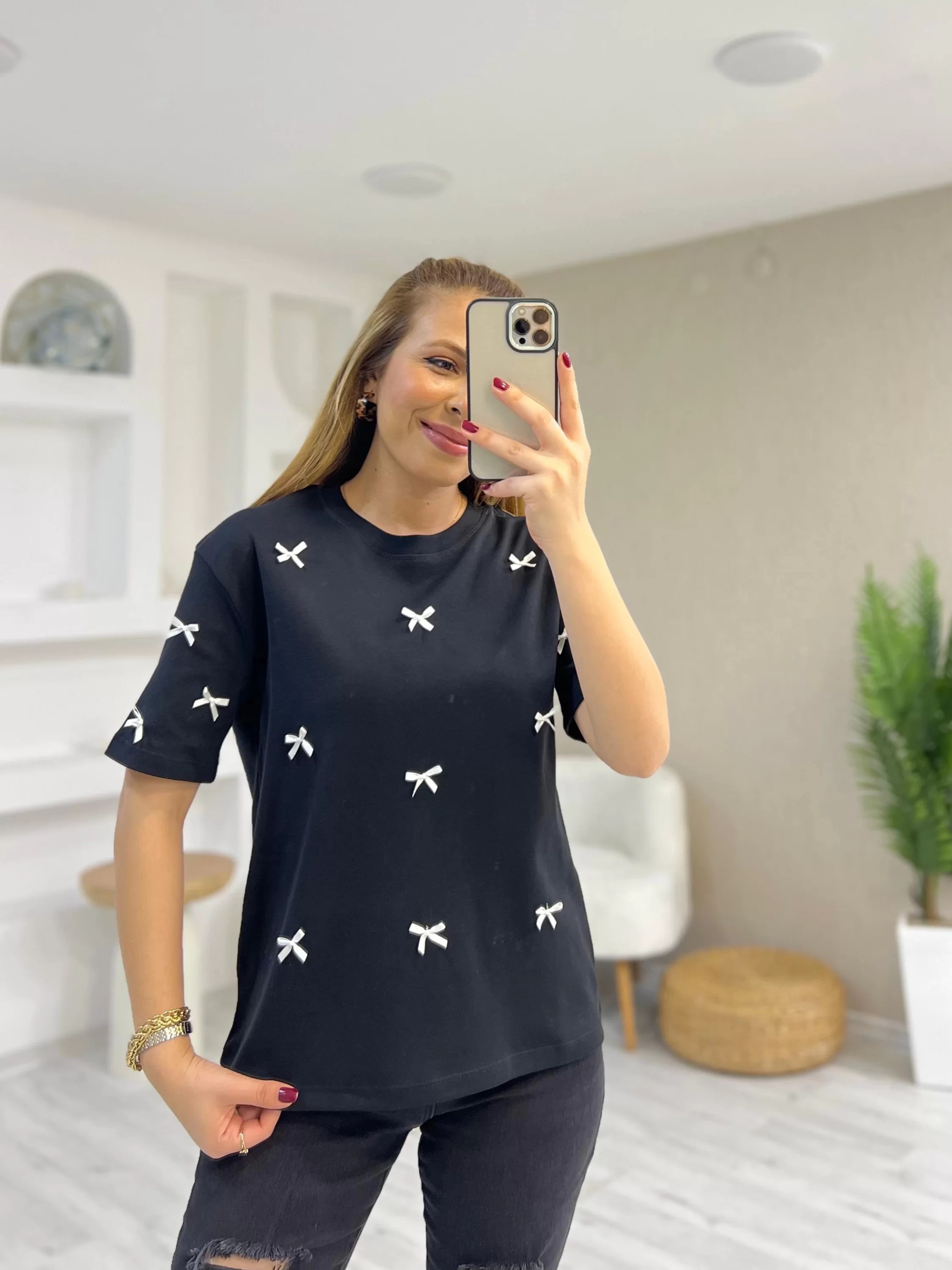 Kurdela Baskılı Siyah Tshirt