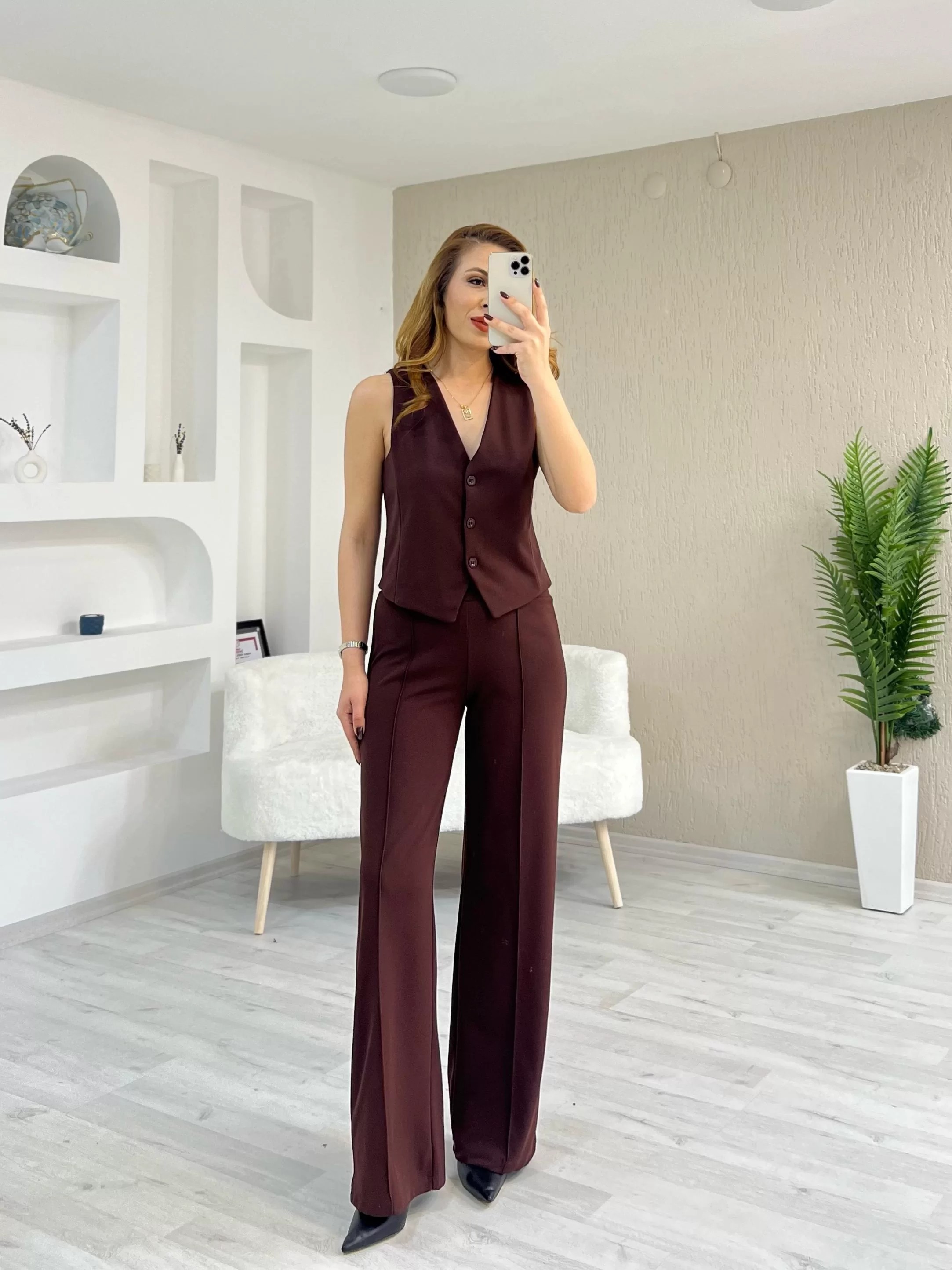 Krep Çımalı Yelek Takım Kahverengi
