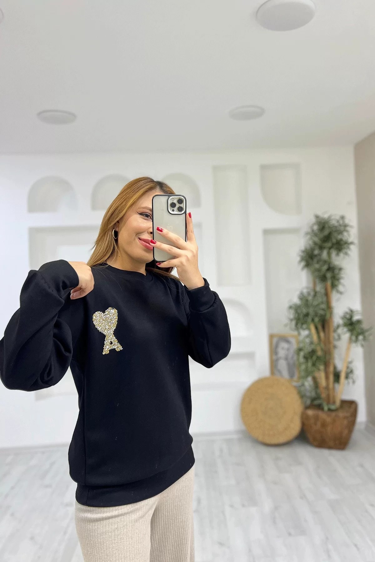 Kalp desenli Siyah Sweat