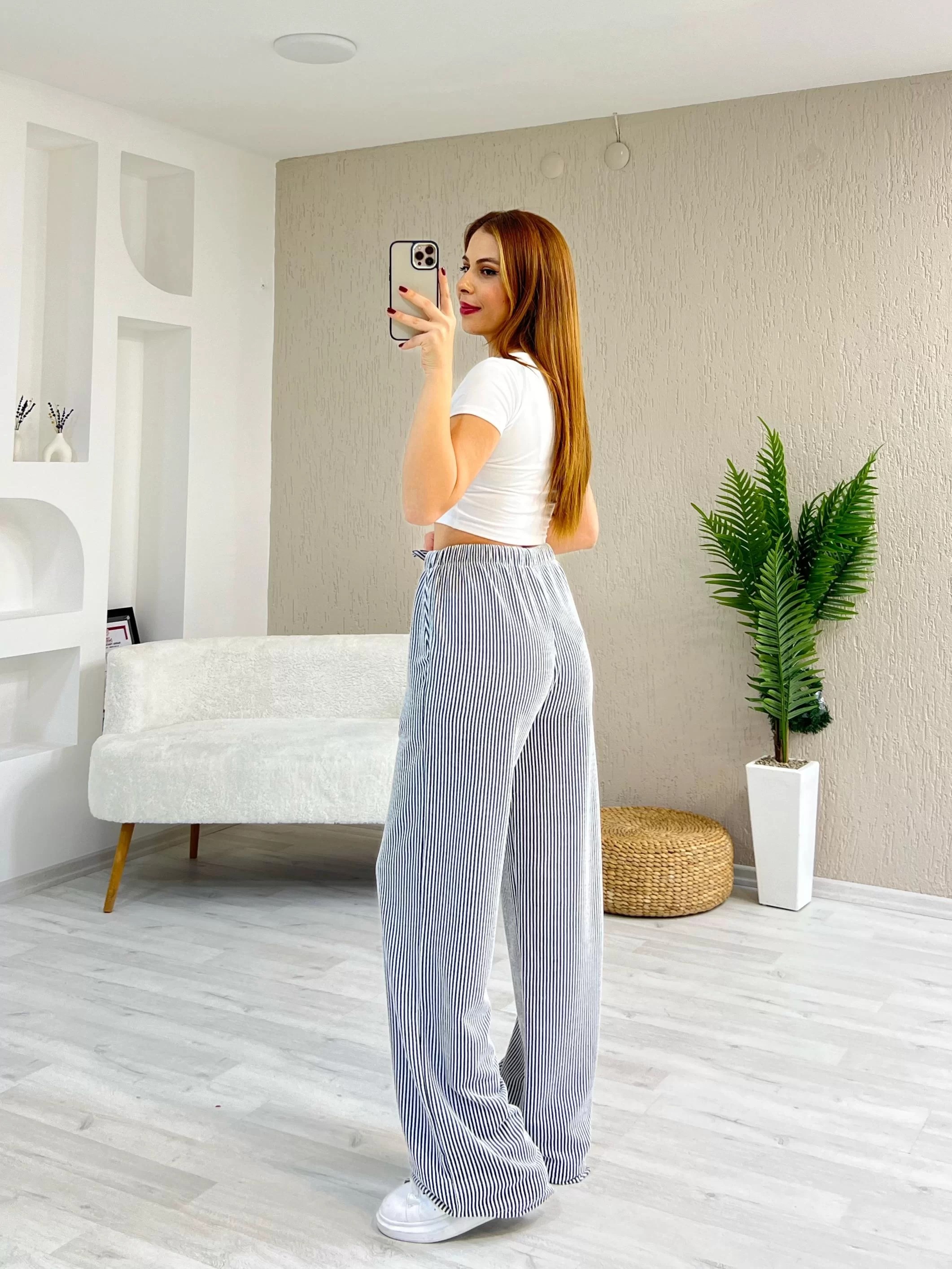 Stradivarius Çizgili Pantolon Siyah