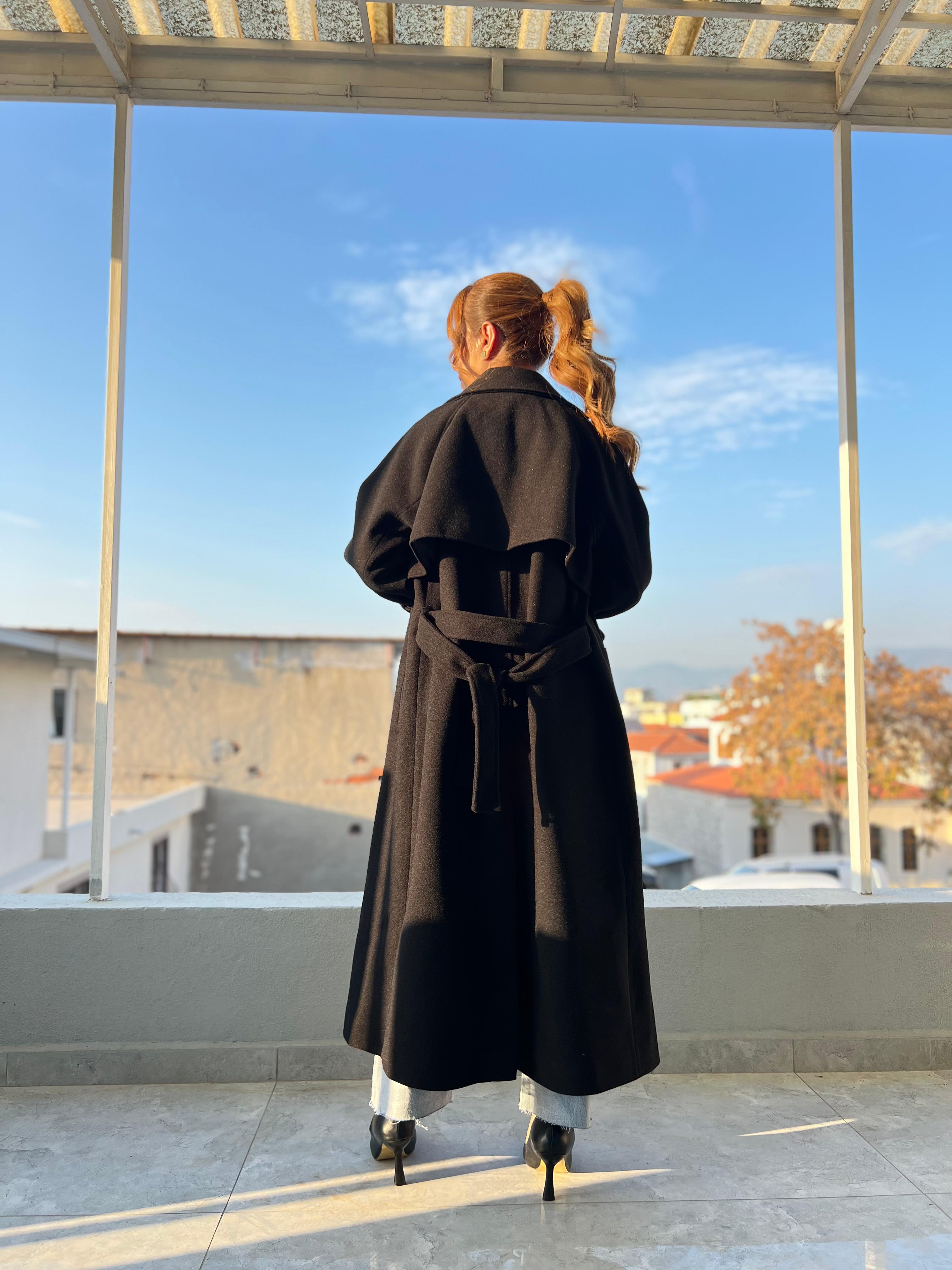 Rüzgarlıklı Uzun Kaşe Kaban