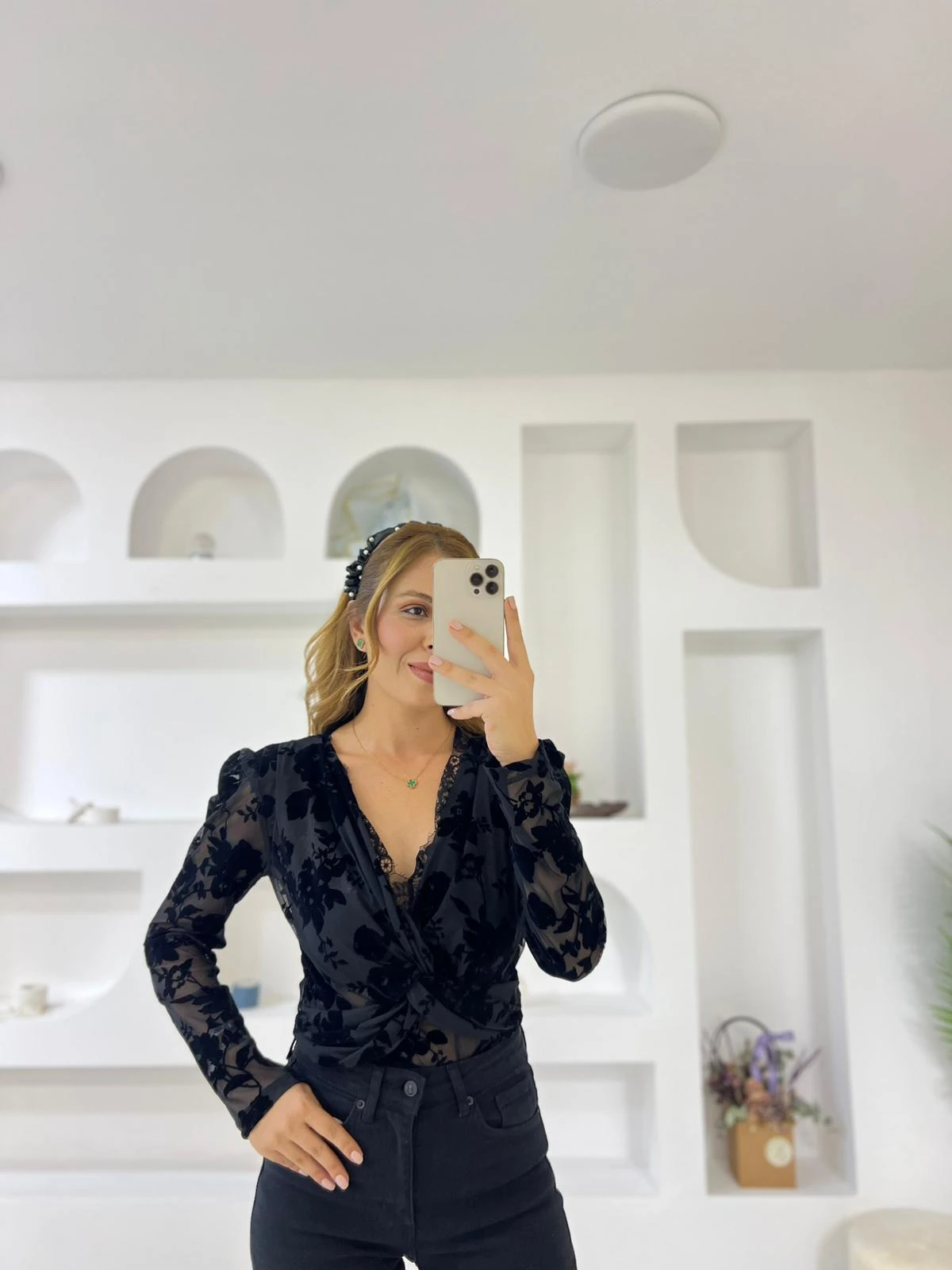 (ÖN SİPARİŞ) Dantelli Bluz - Siyah