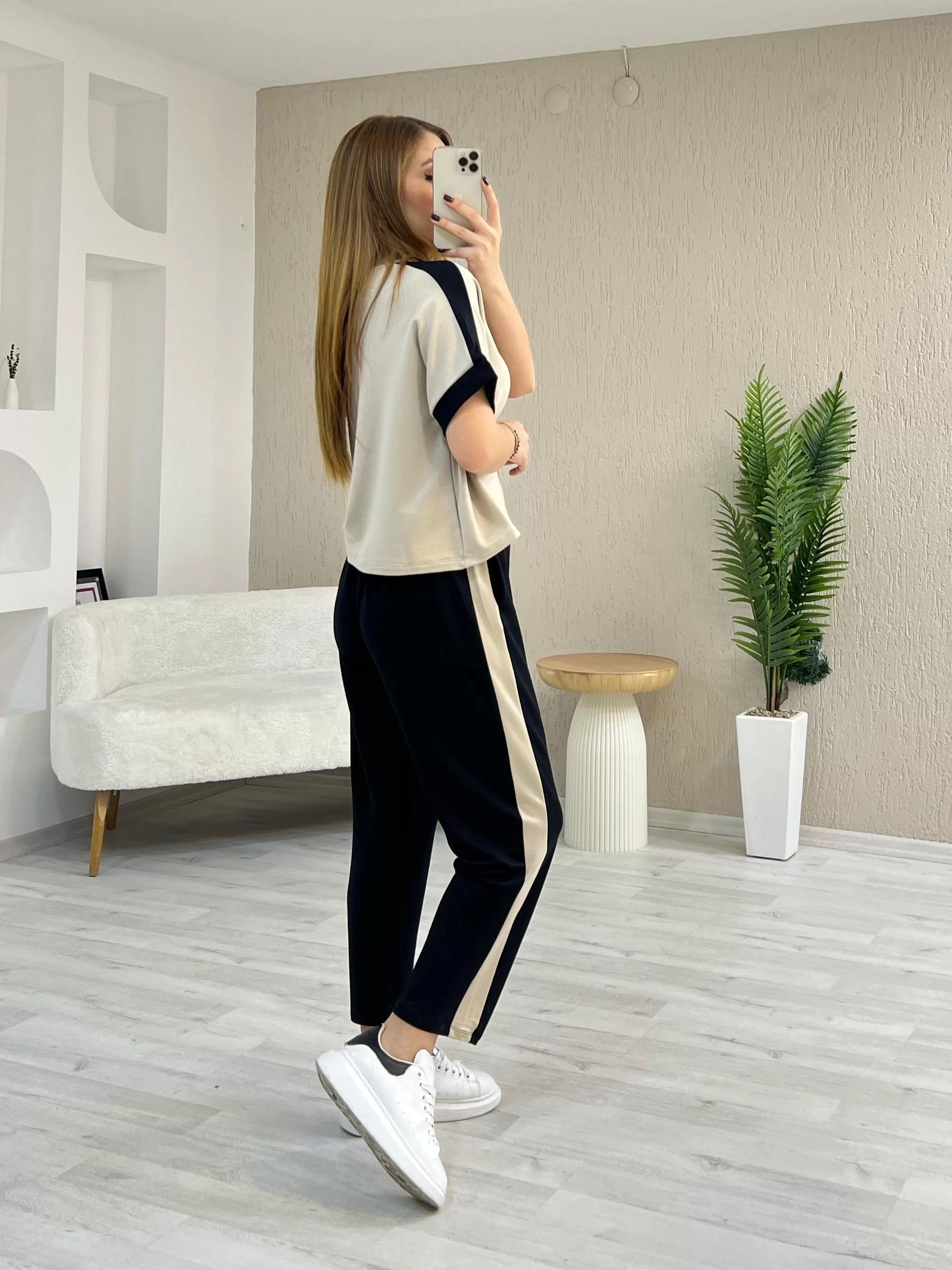 Şeritli Takım Bej