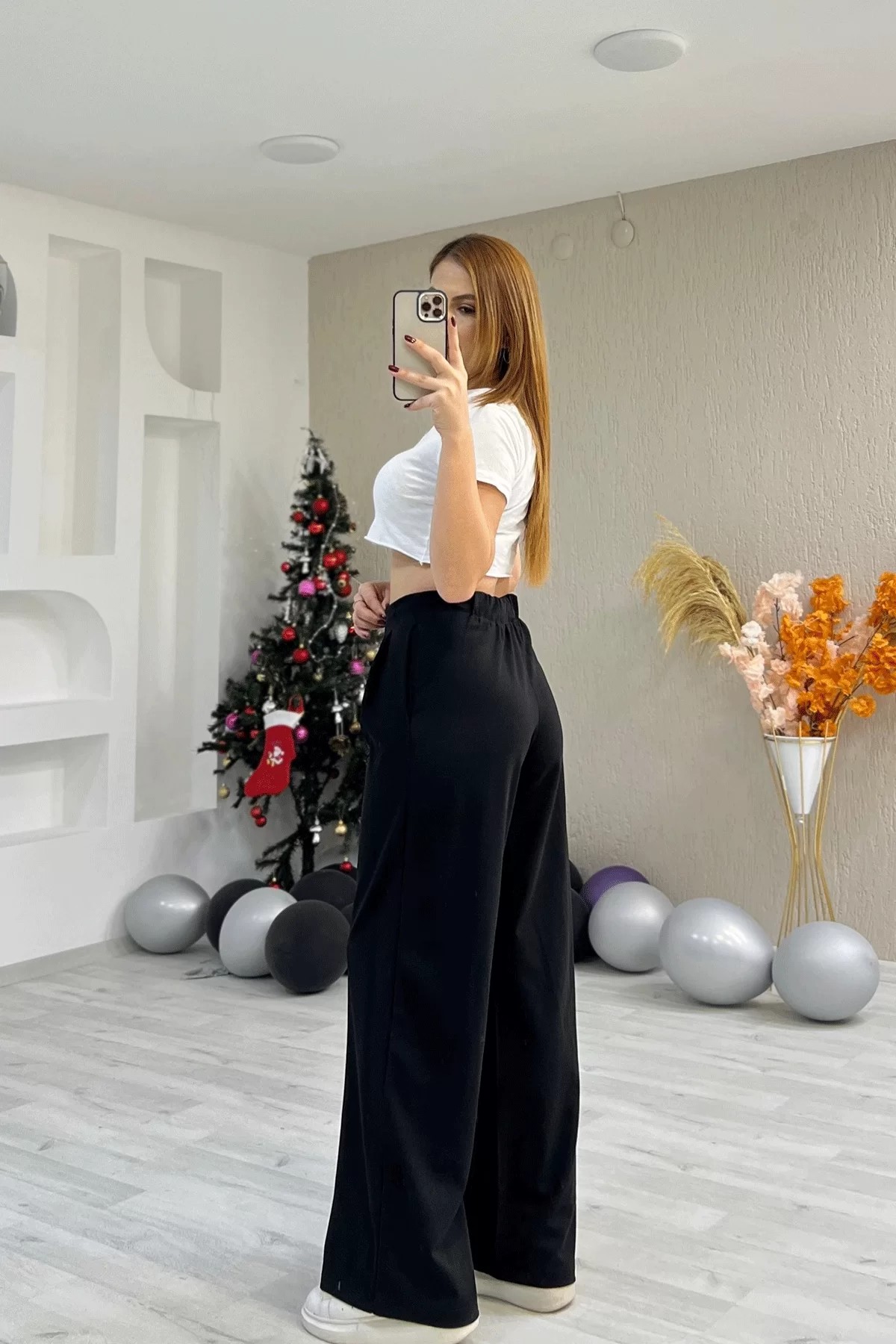 Ön Pileli Kaplama Düğmeli Siyah Pantolon