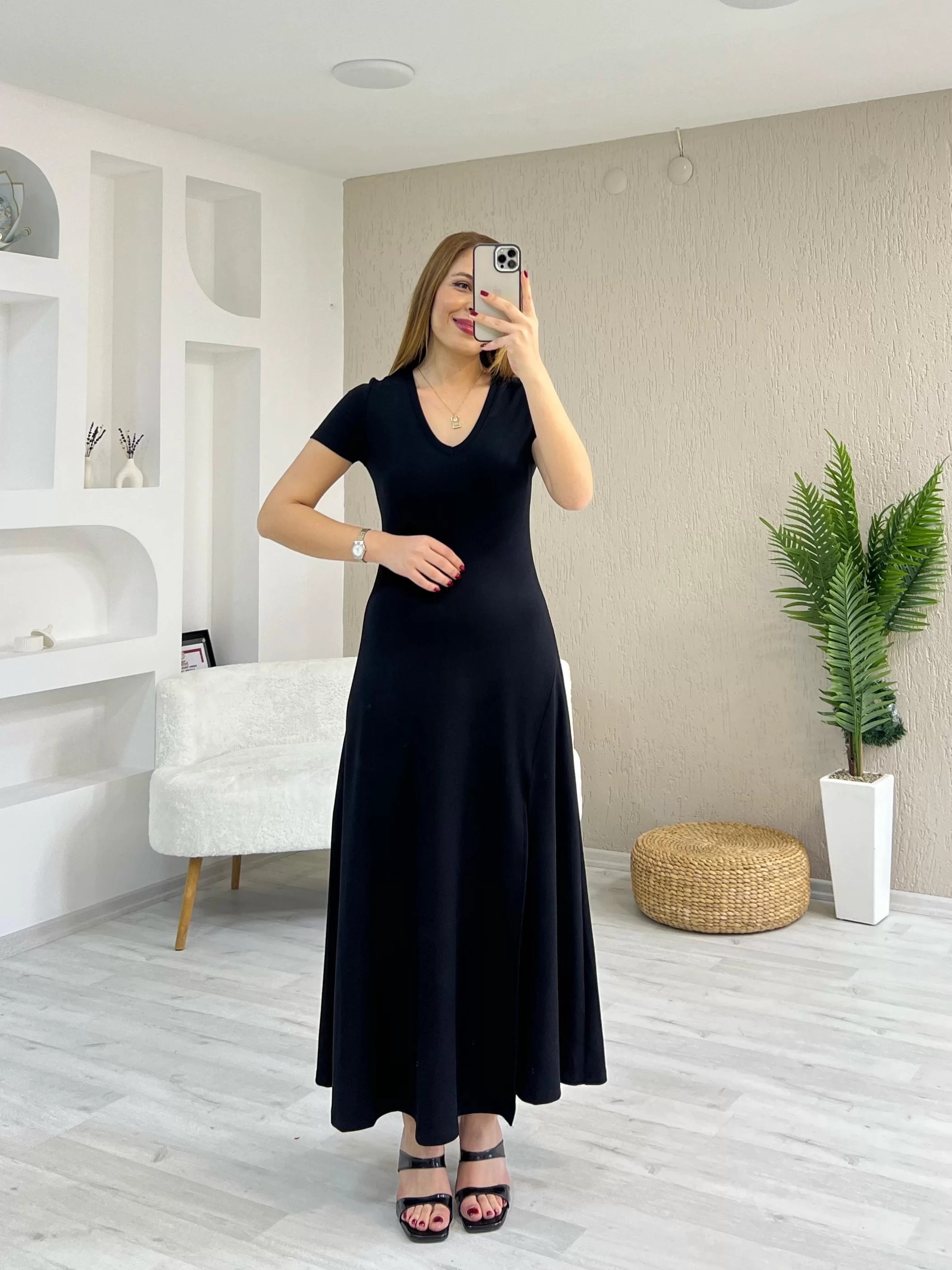 Modal Tek Yırtmaçlı Maxi Boy Elbise Siyah
