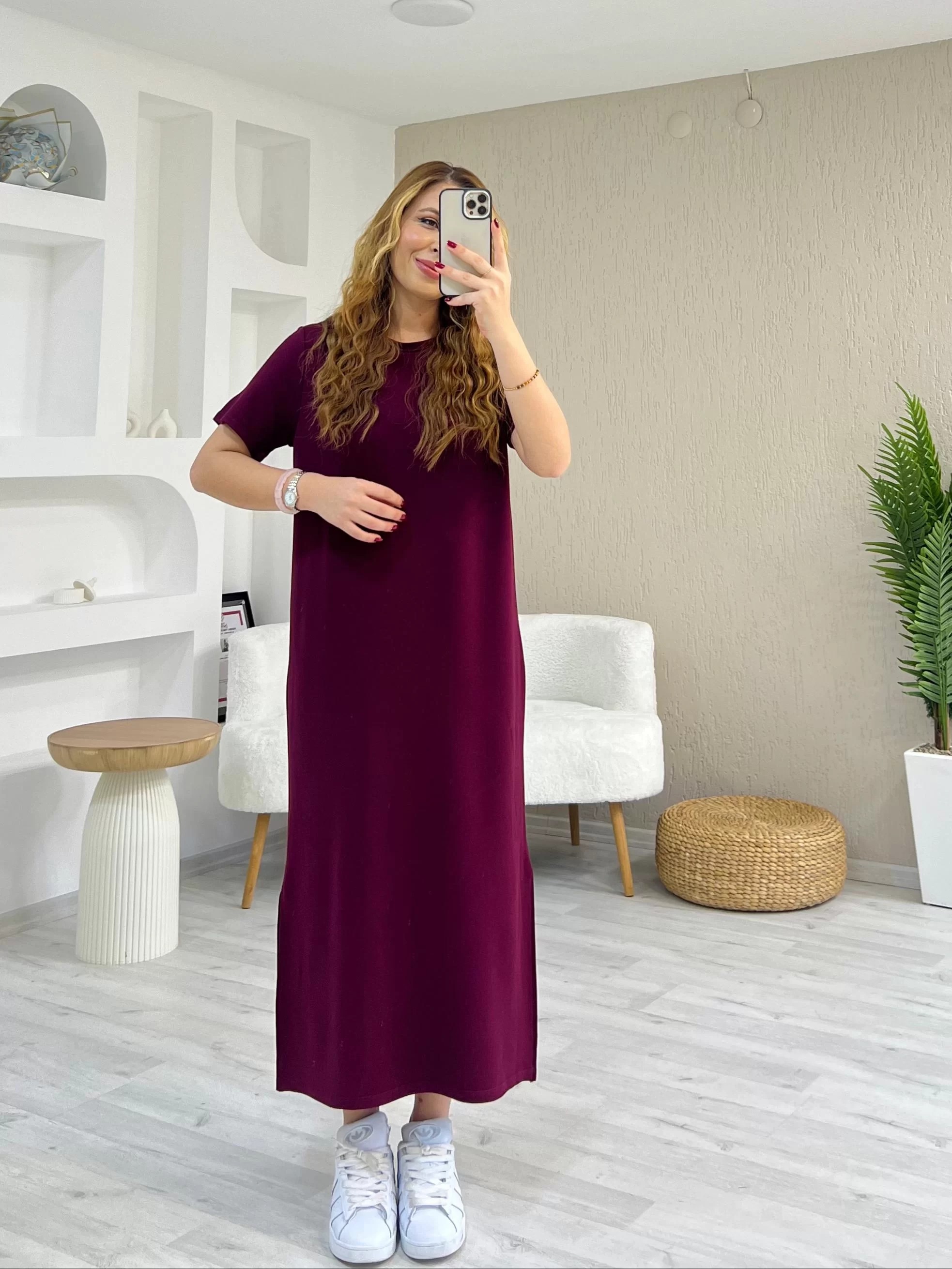 Yırtmaçlı Modal Elbise Bordo