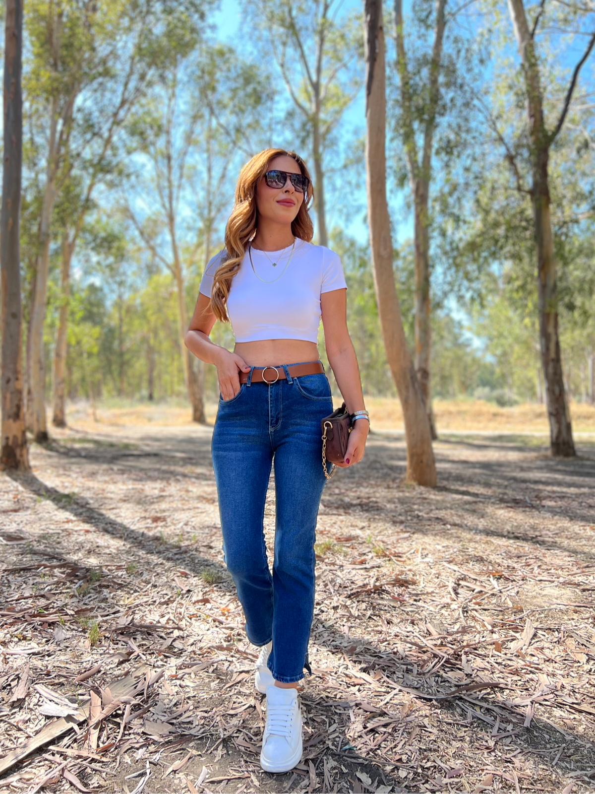 Kemerli Paça Yırtmaçlı Pantolon