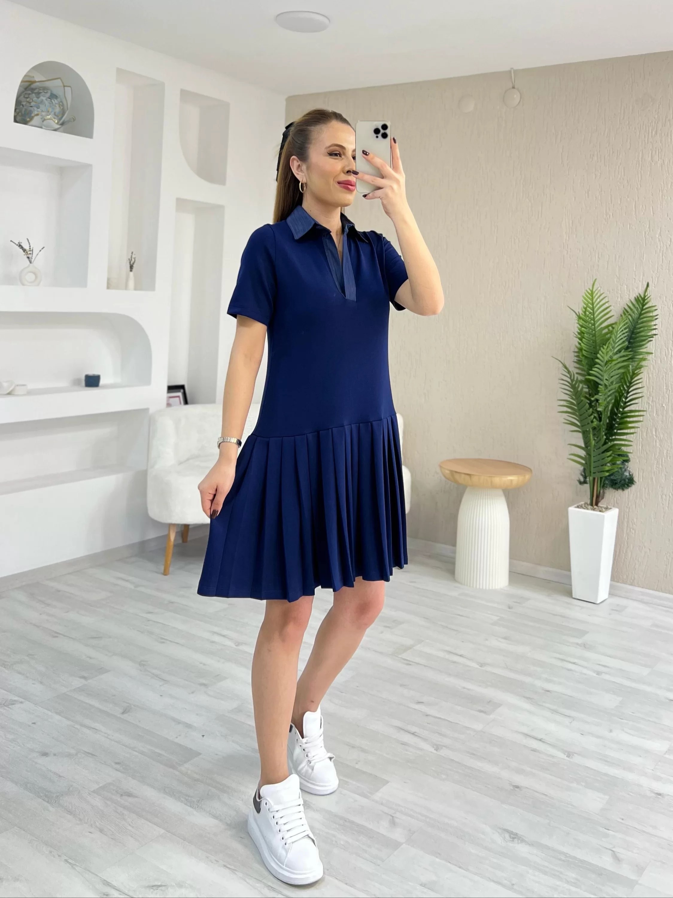 Pileli Polo Yaka Elbise Mavi