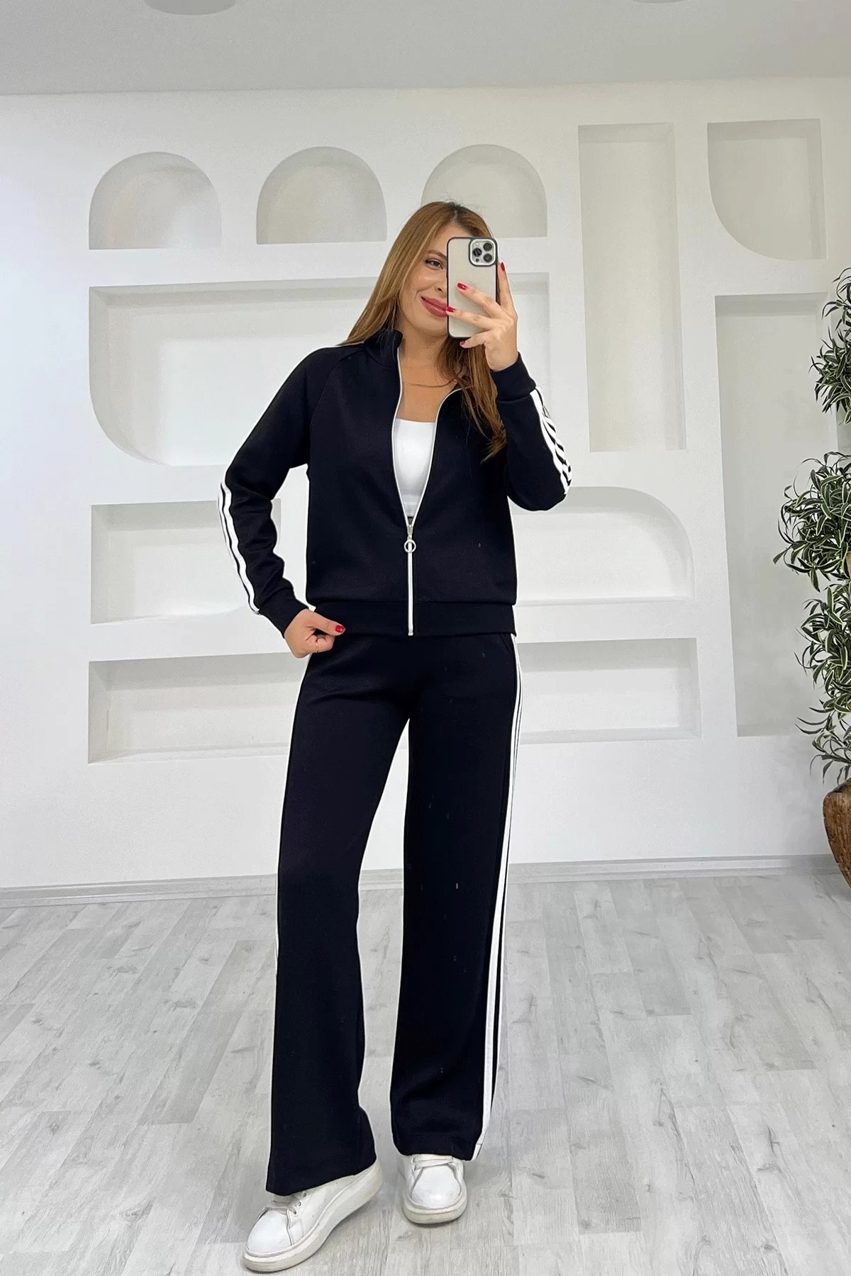 Şeritli Siyah Modal Takım